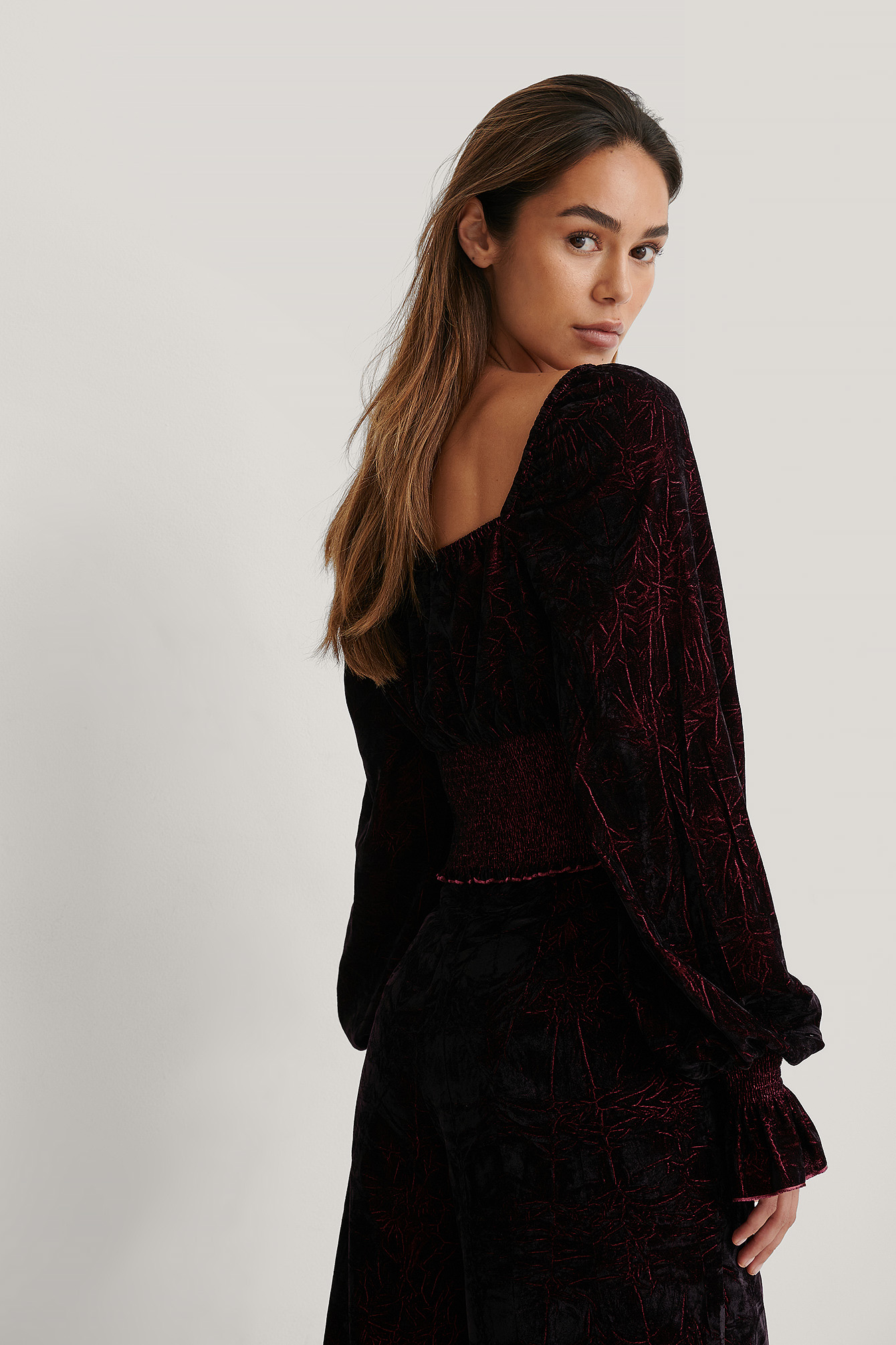 Velvet Smocked Top Red | na-kd.com