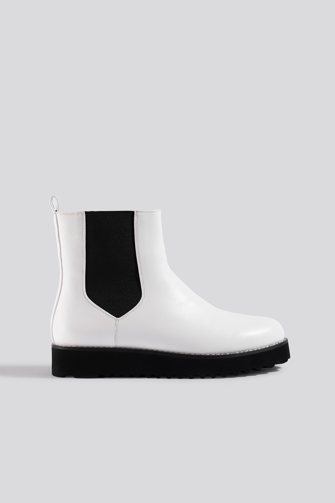 warm lined leather chelsea boots