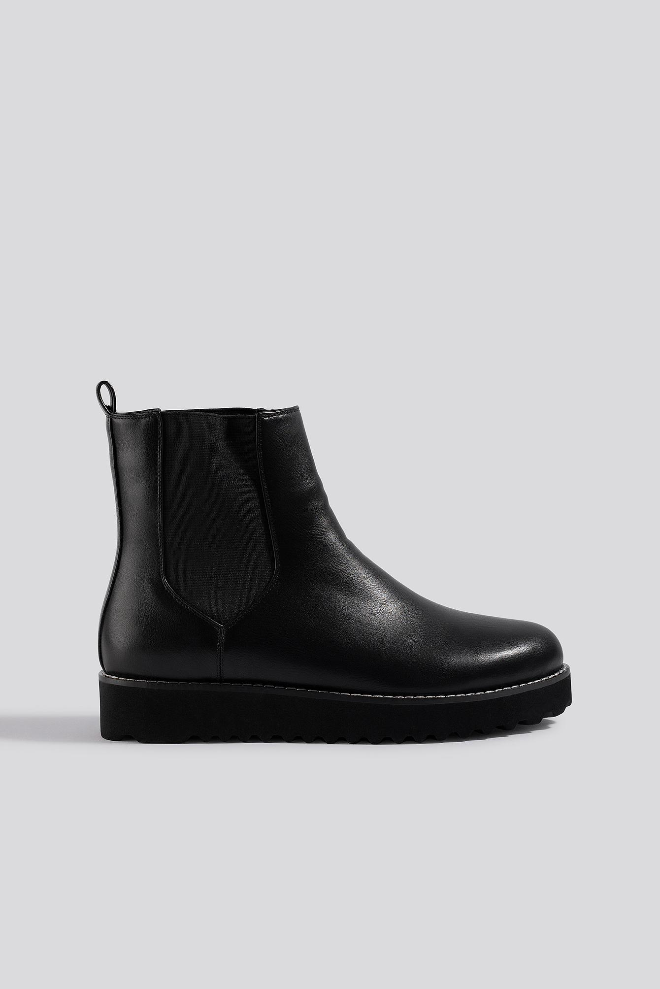 Warm Lined Chelsea Boots Black