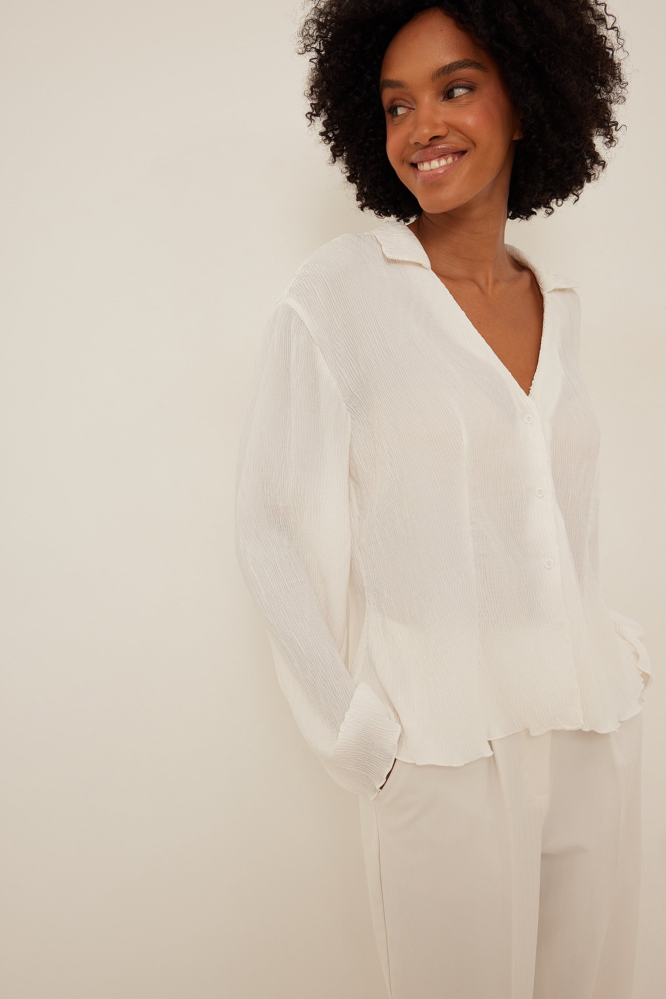 White Wavy Structure Long Sleeve Shirt
