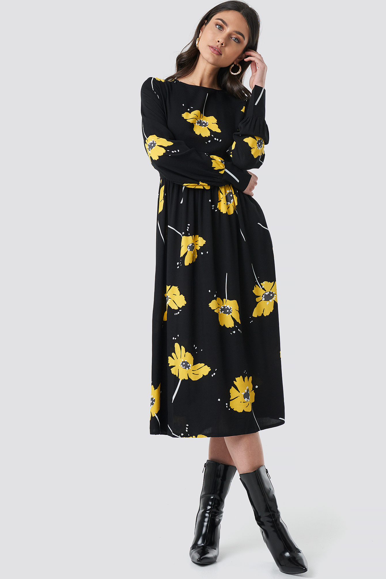 Wide Cuff Balloon Sleeve Dress Black/Yellow
