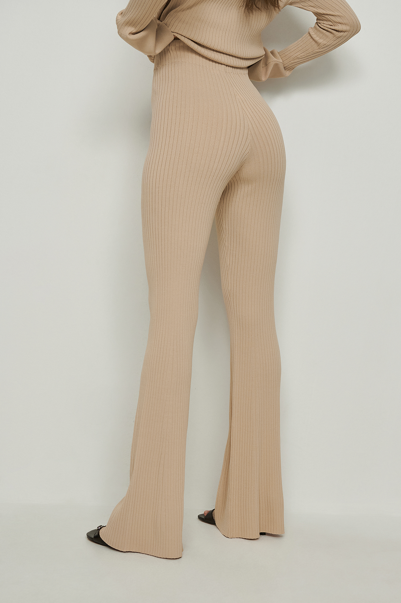 NA-KD Wide Knitted Ribbed Trousers - Beige