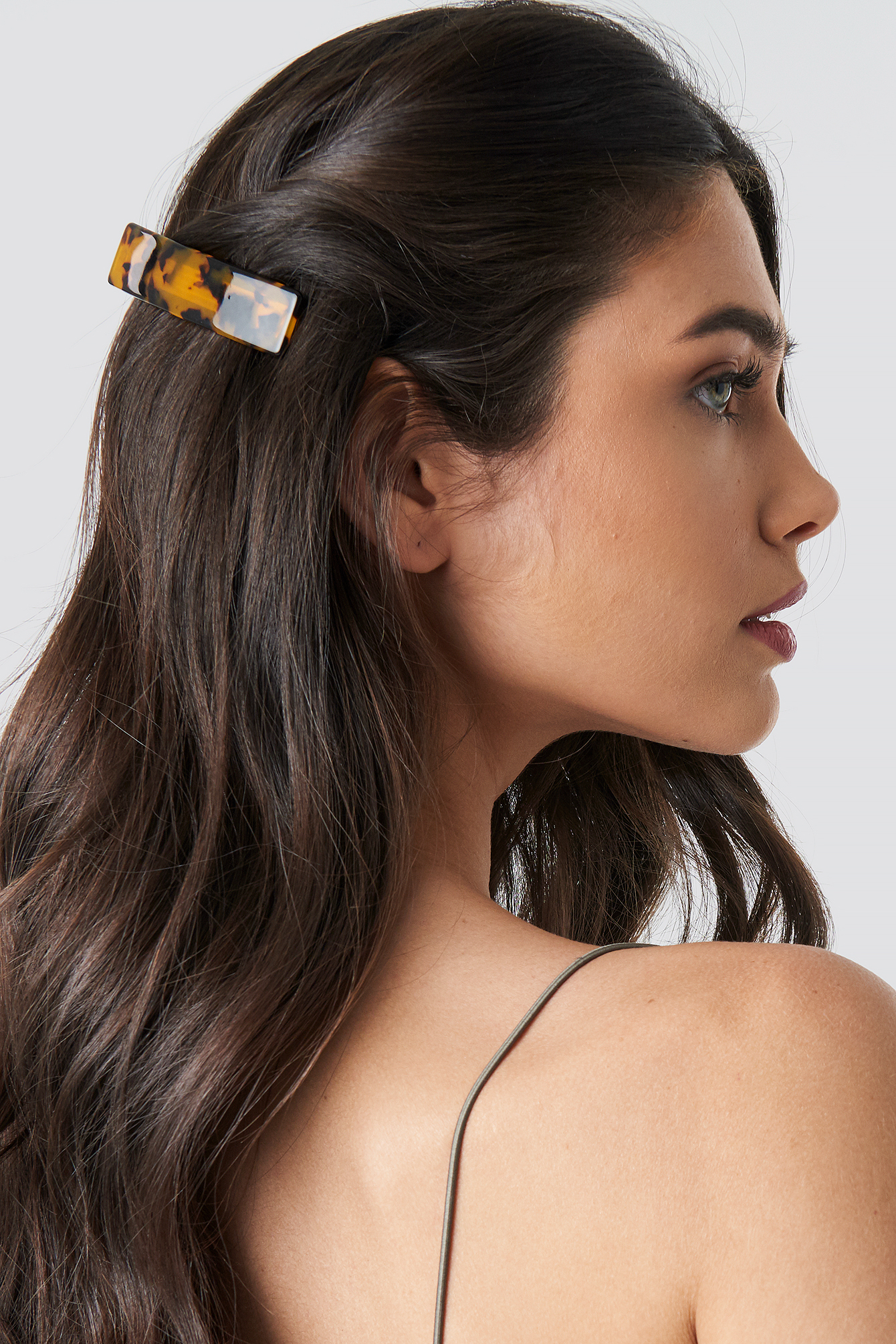 Wide Resin Hair Clip Tortoise