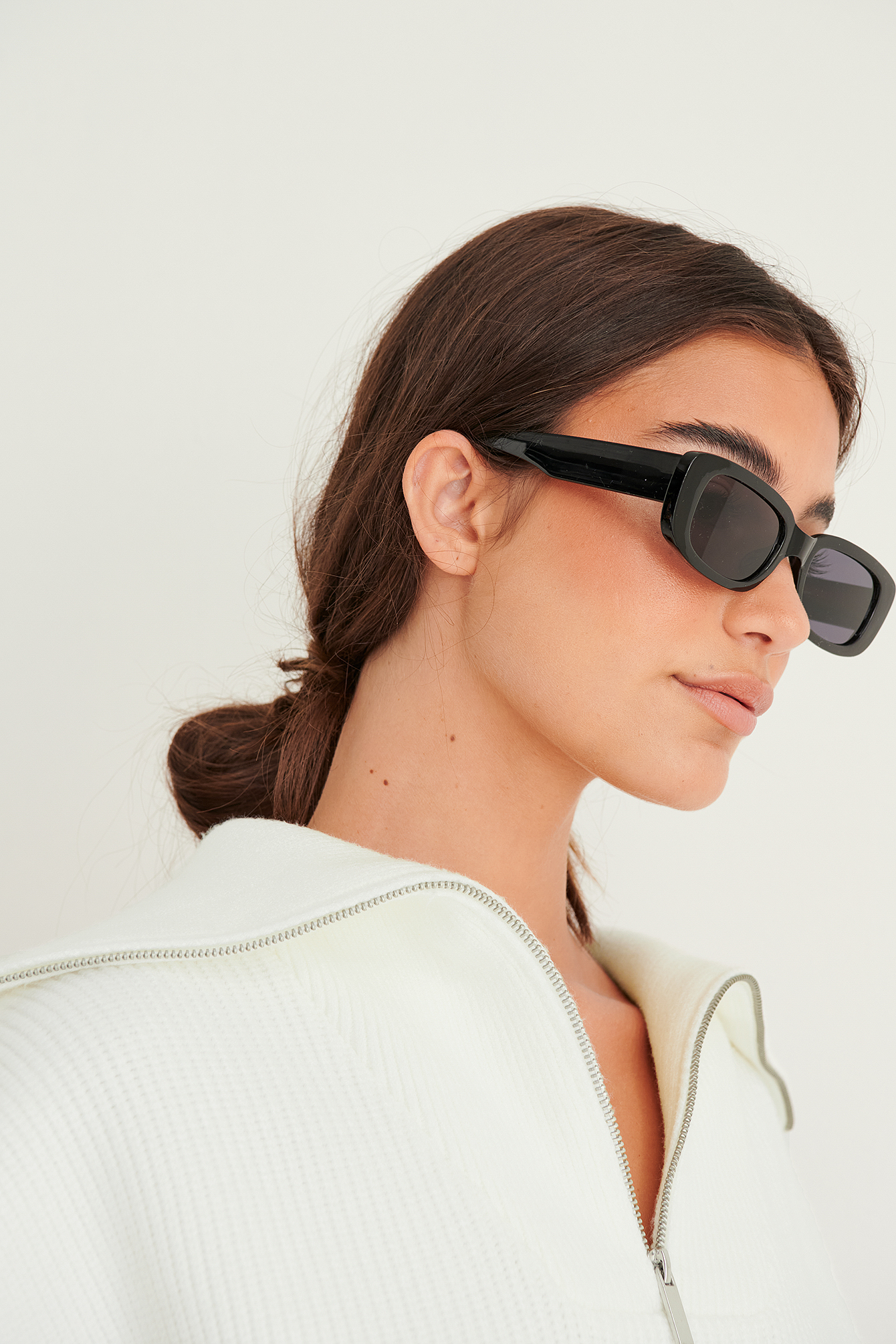 retro frame sunglasses