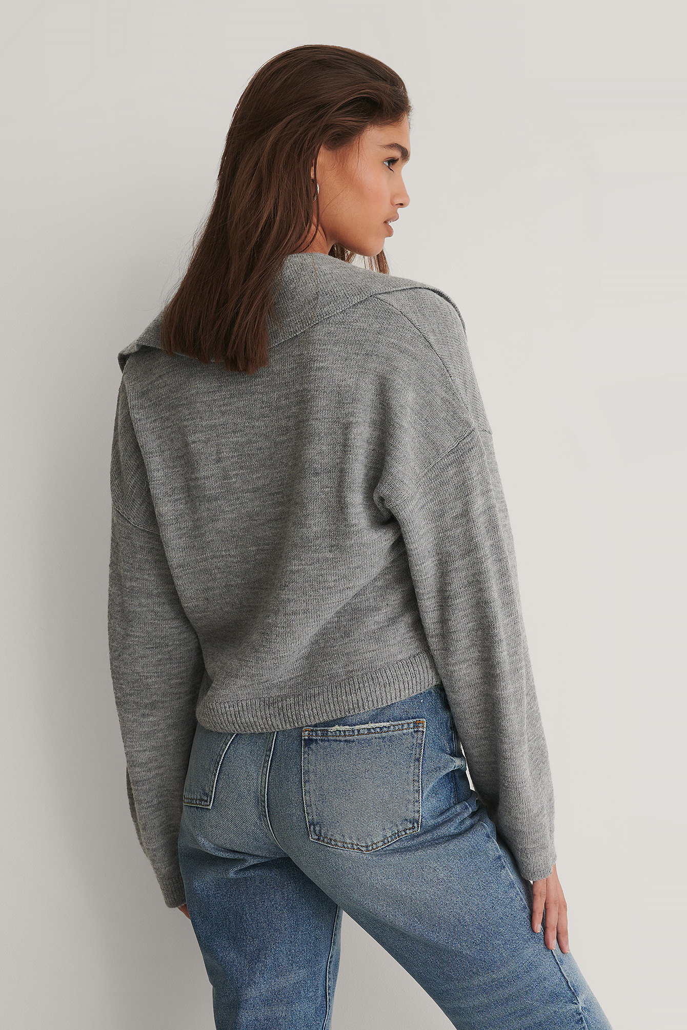 Wide Sleeve Collar Detail Knitted Sweater Grey