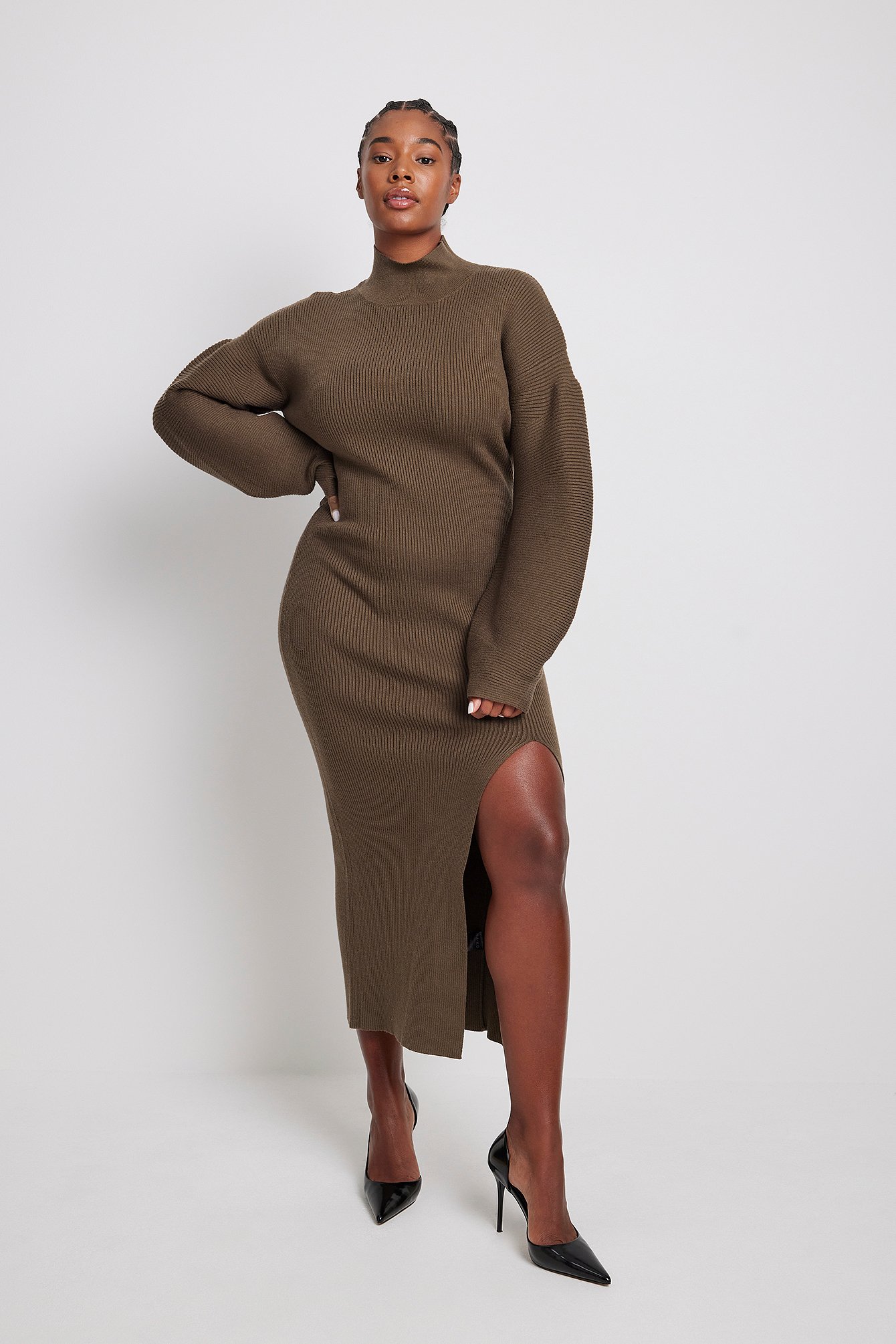 Wide Sleeve Knitted Midi Dress Brown