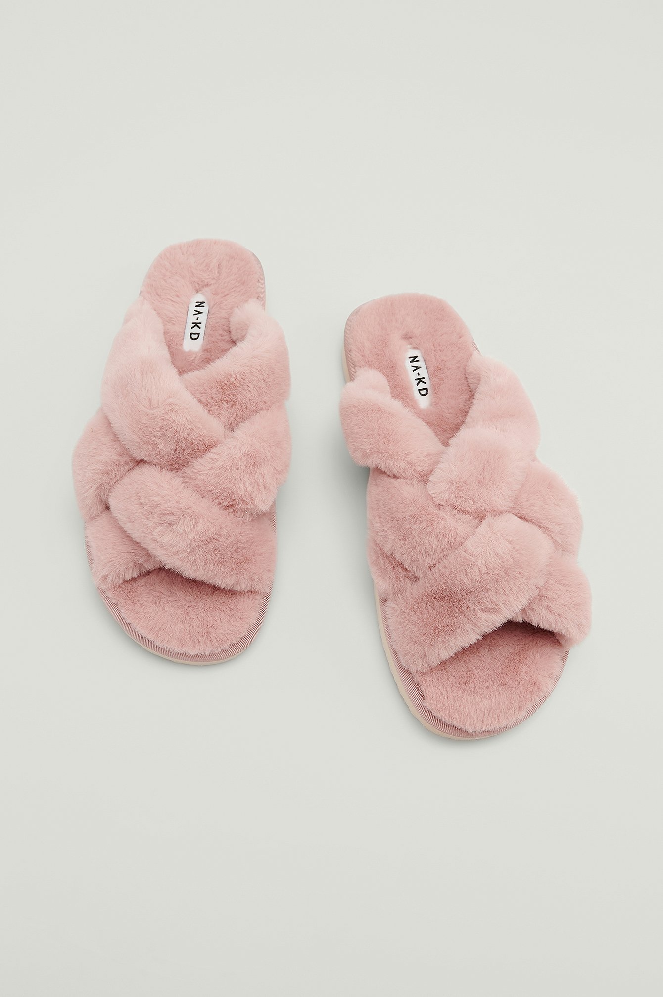 Dusty Pink Teddy-Slippers mit gewebtem Obermaterial