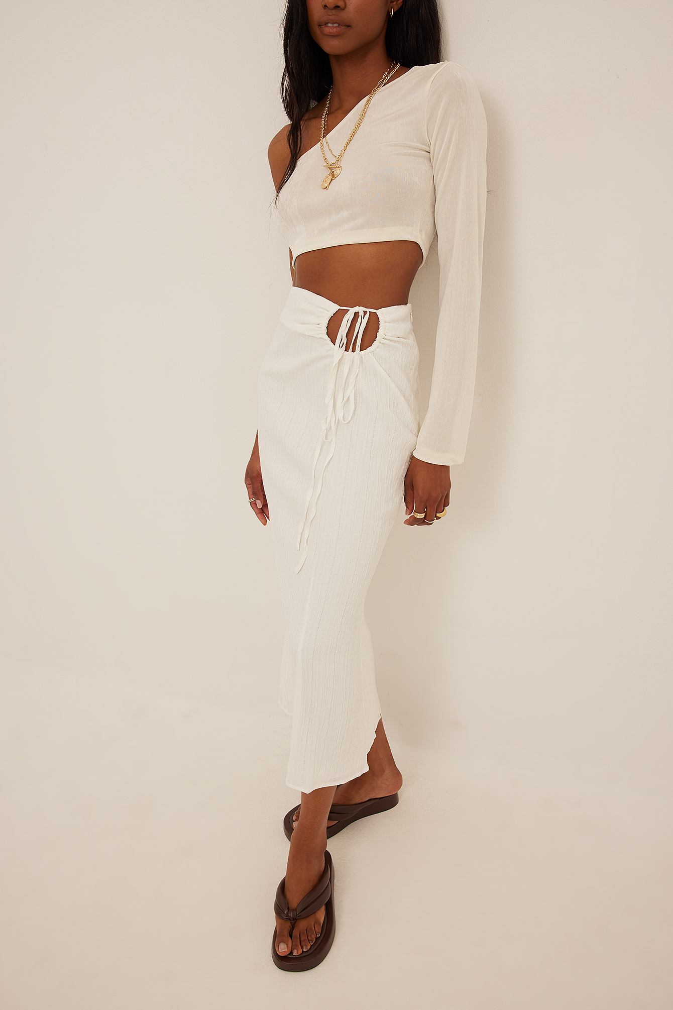 White Wrinkled Cut Out Detailed Midi Skirt