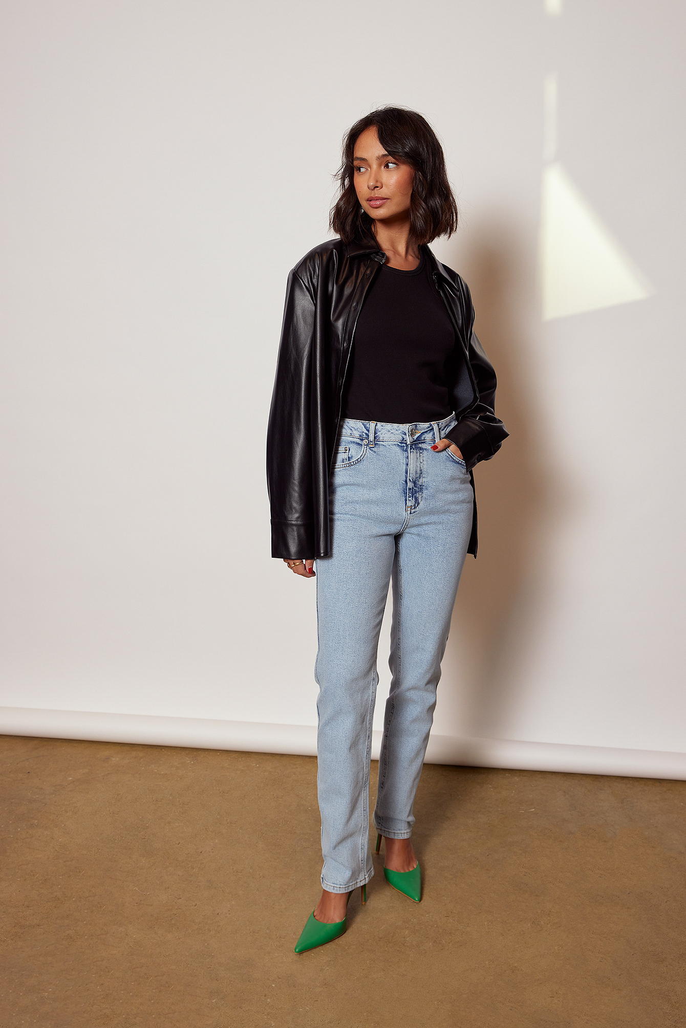 Yoke Detail Jeans Blue NAKD