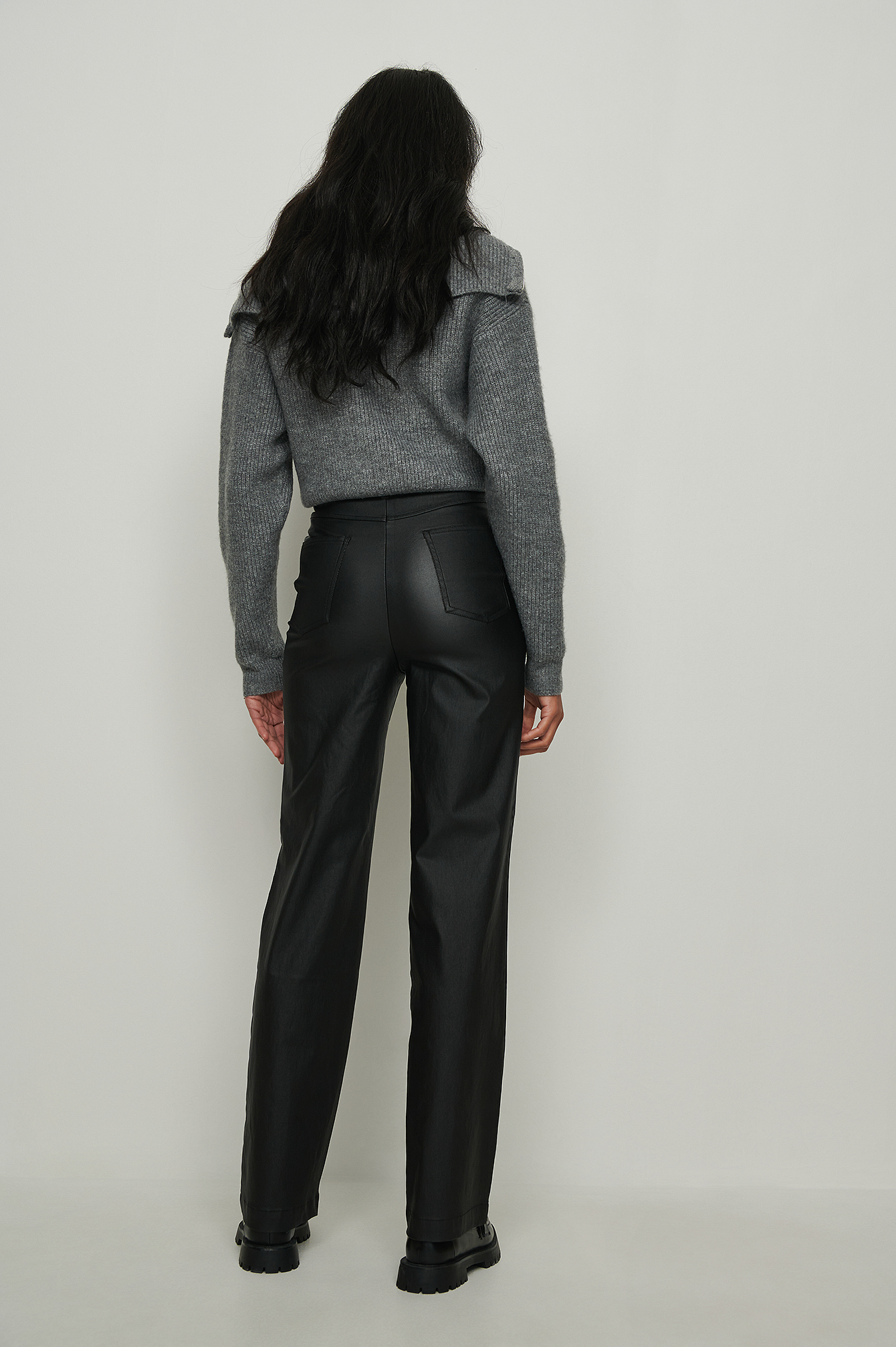 Pantaloni a gamba ampia cerati Nero | na-kd.com