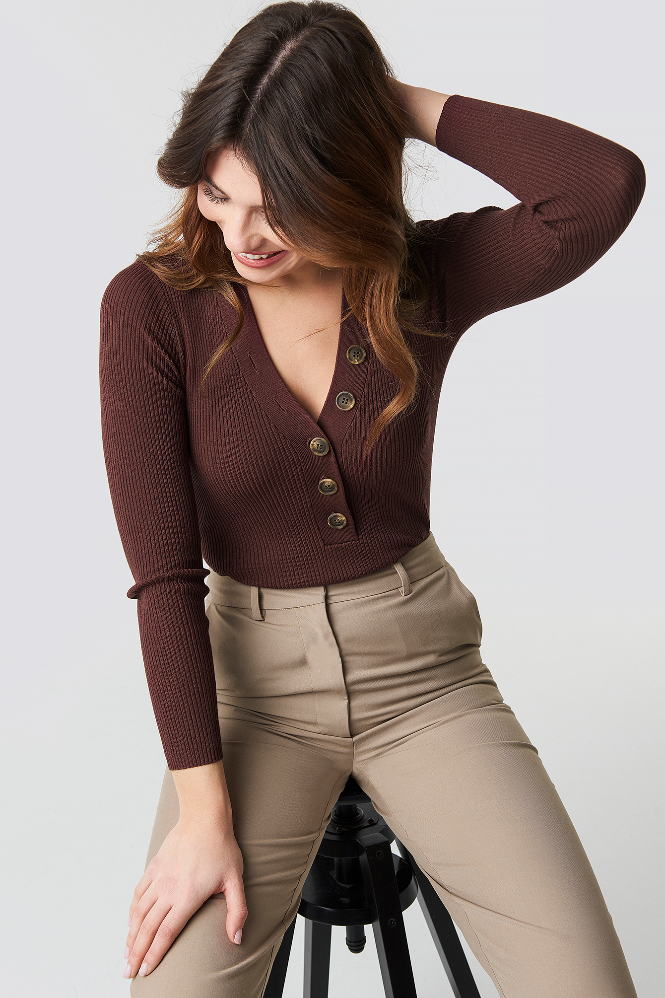 Ribbed Buttoned Sweater Dark Brown