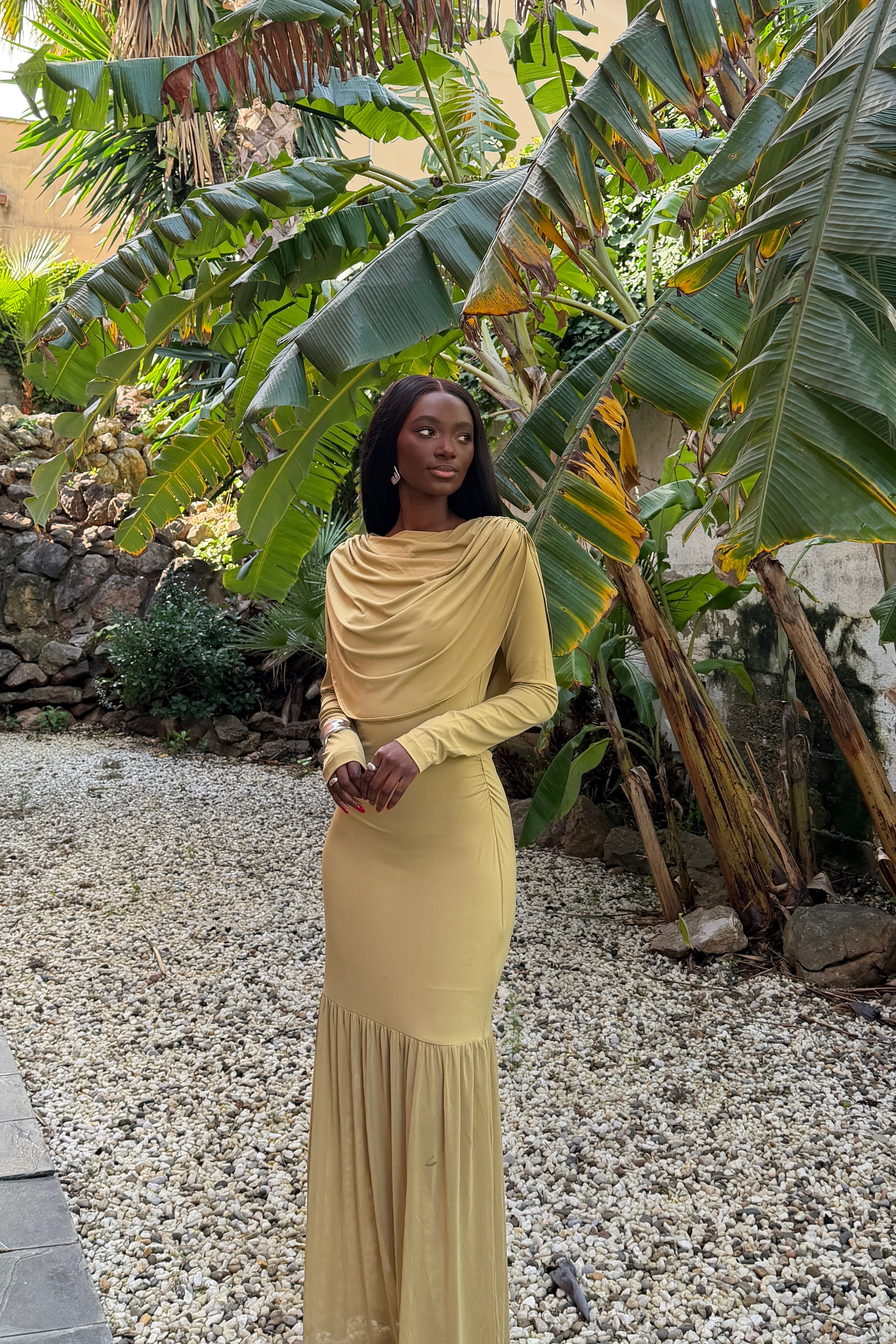 Draped Waterfall Maxi Dress Green | NA-KD