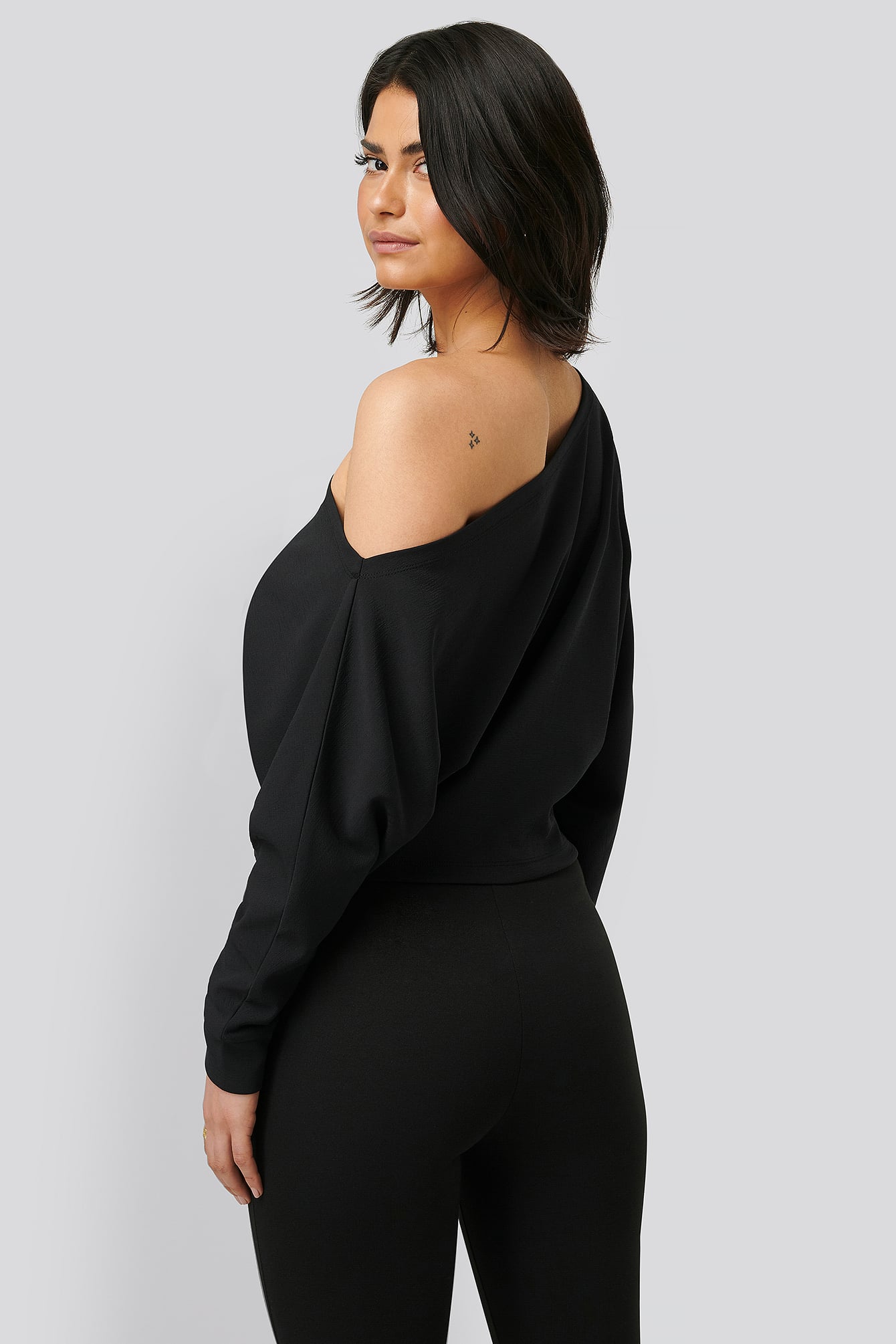 OLIVIA SALO X NA-KD Draped Bare Shoulder Top Black