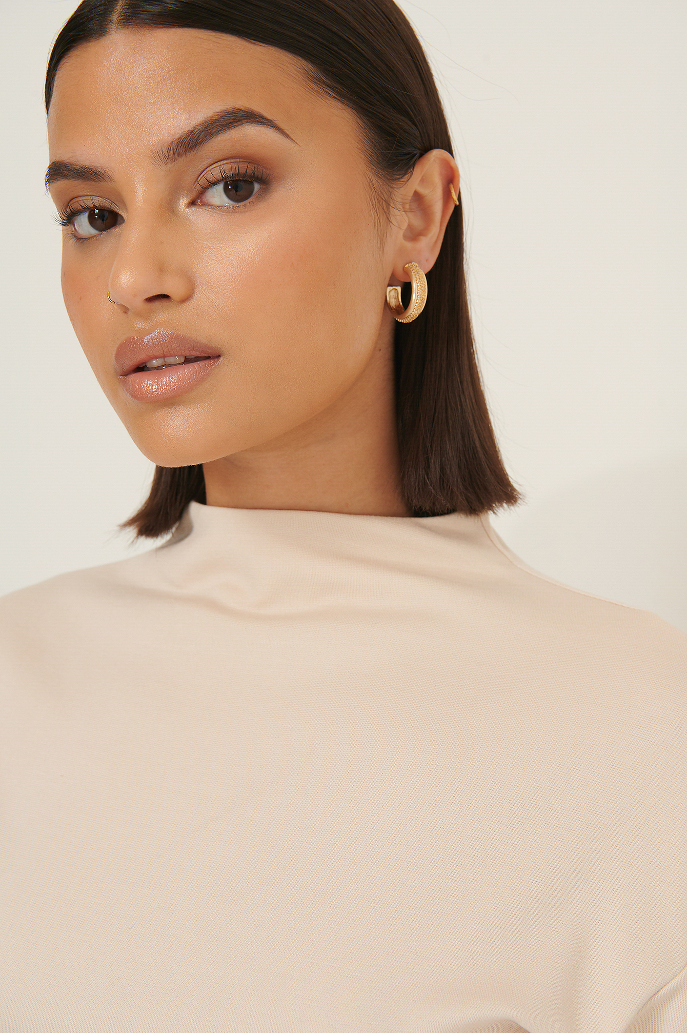 SELMA OMARI X NA-KD LONG SLEEVE JERSEY DRESS - BEIGE