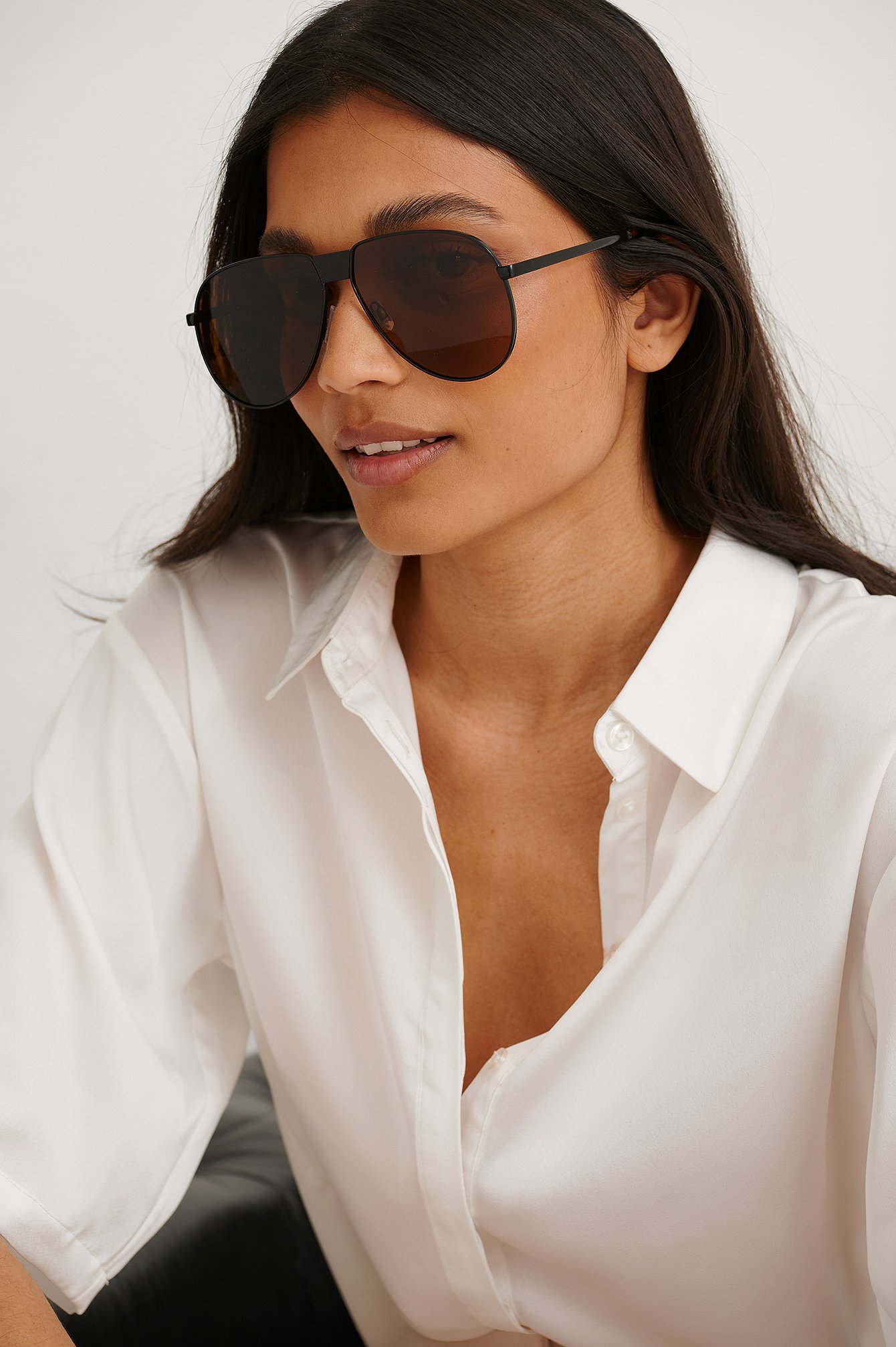 Brown Oversize Pilot Sunglasses