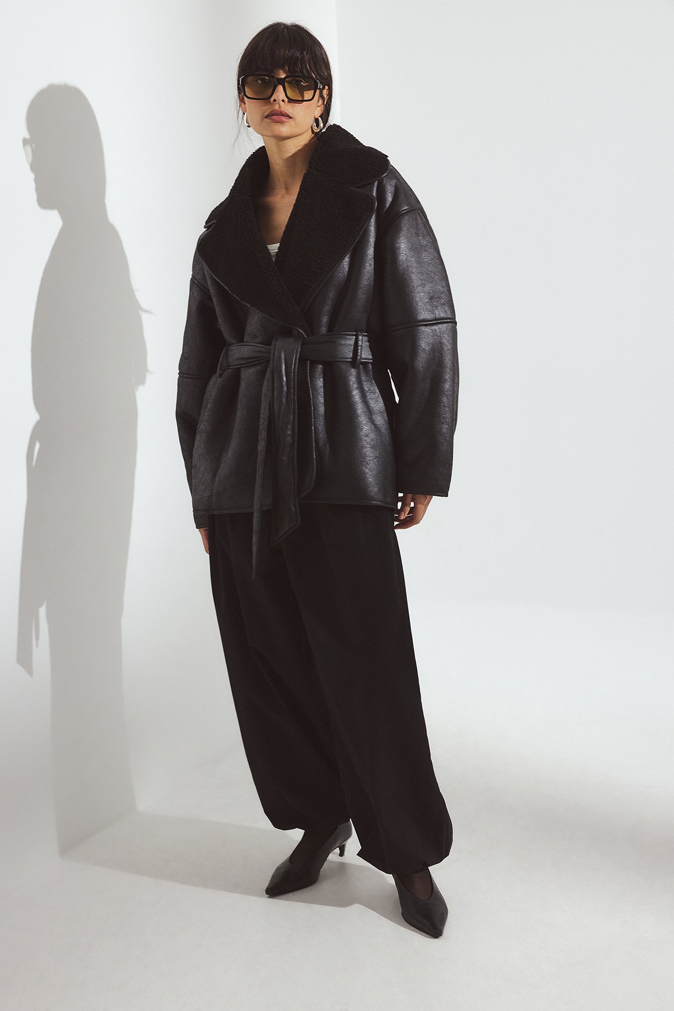 Oversized Belted Bonded Jacket Black | NA-KD