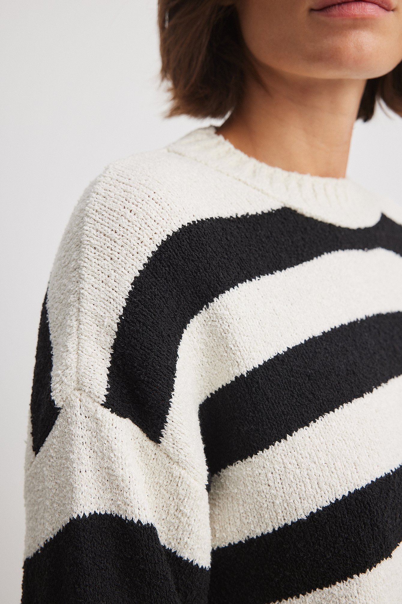 Oversized Knitted Sweater Stripe | NA-KD