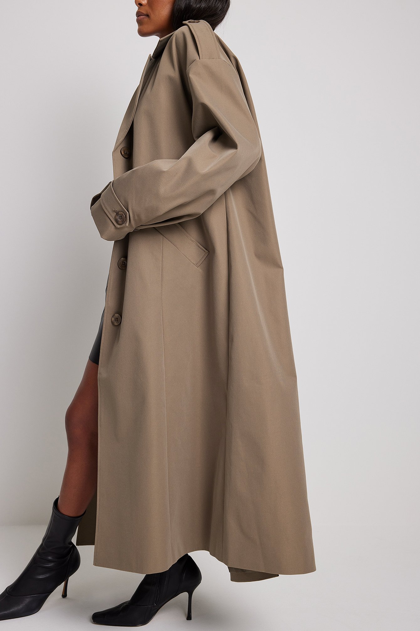 Brown Oversized trenchcoat