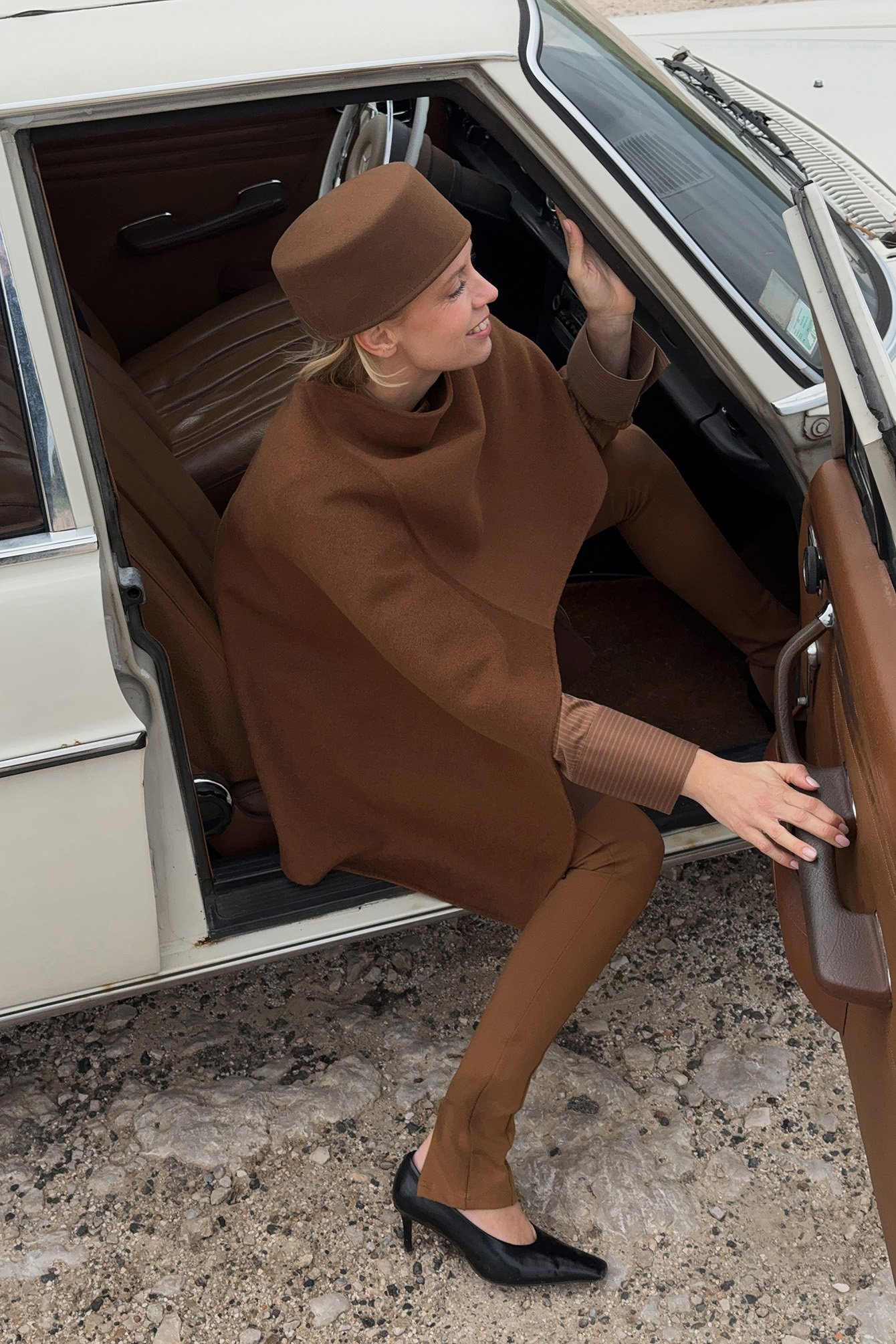 Hanna Stefansson x NA-KD Oversized Wool Blend Cape - Lightweight Jackets - Brown - EU 34 - NA-KD / NAKD