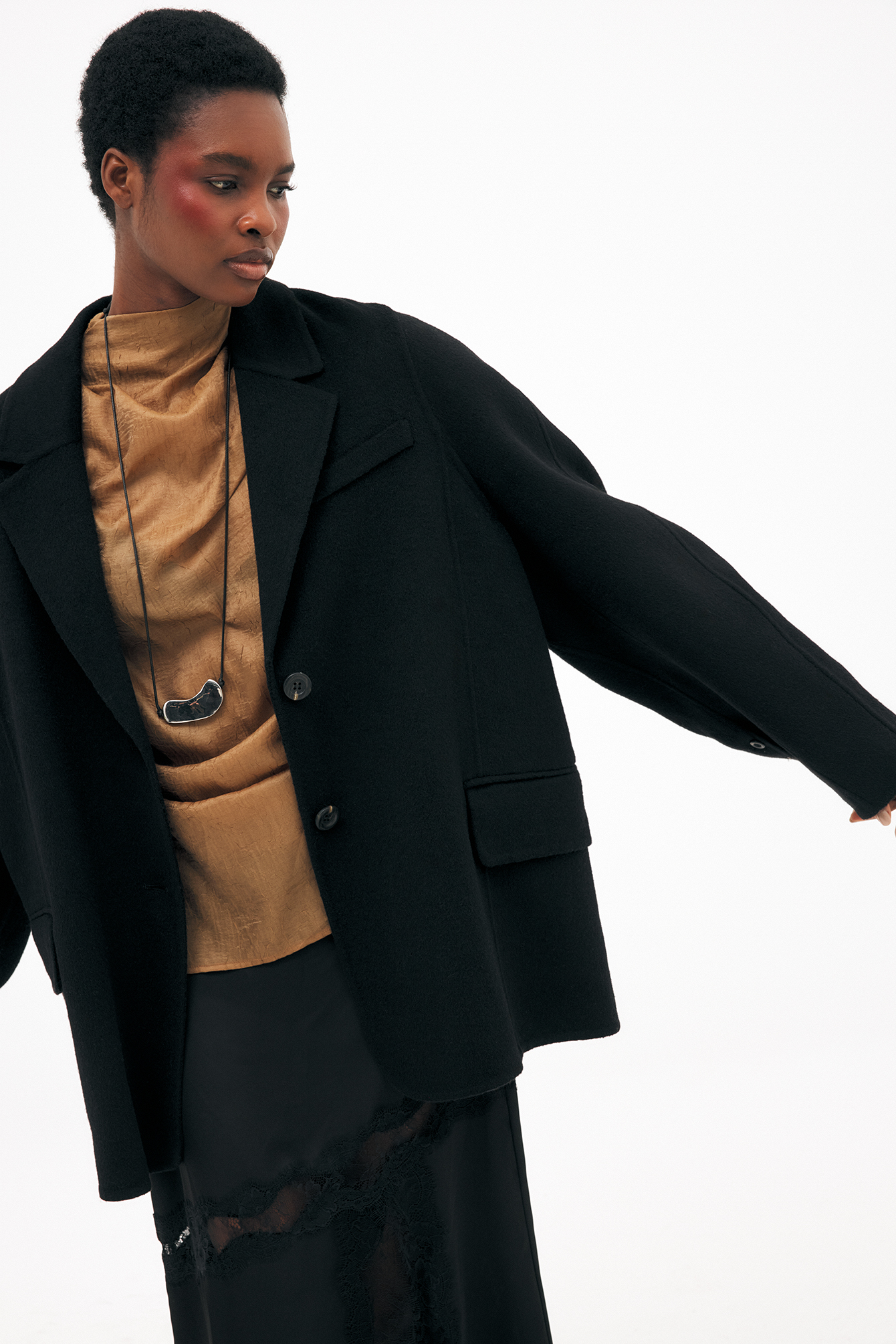 oversized_wool_blend_sleeve_de