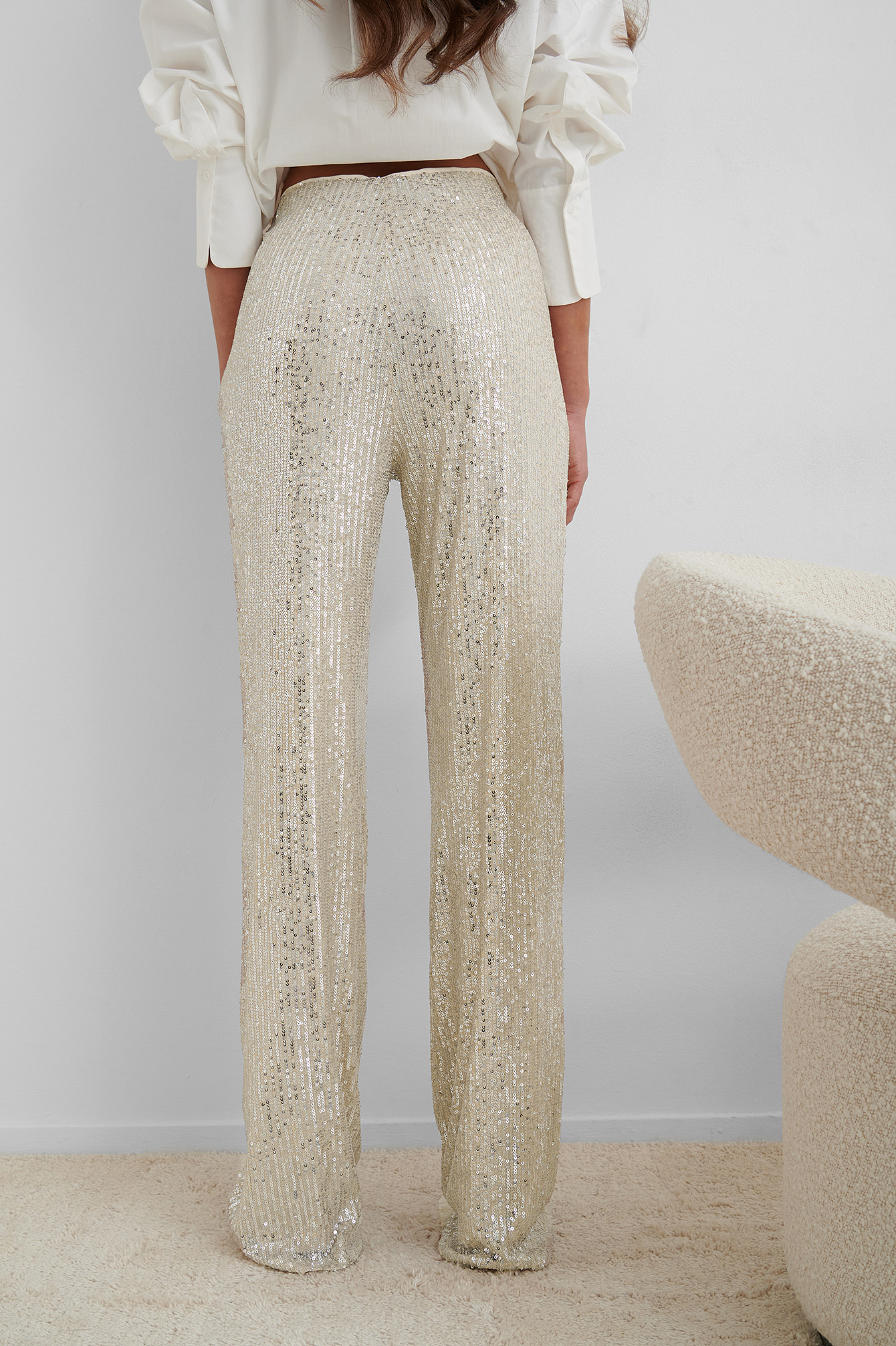 silber glänzende hose