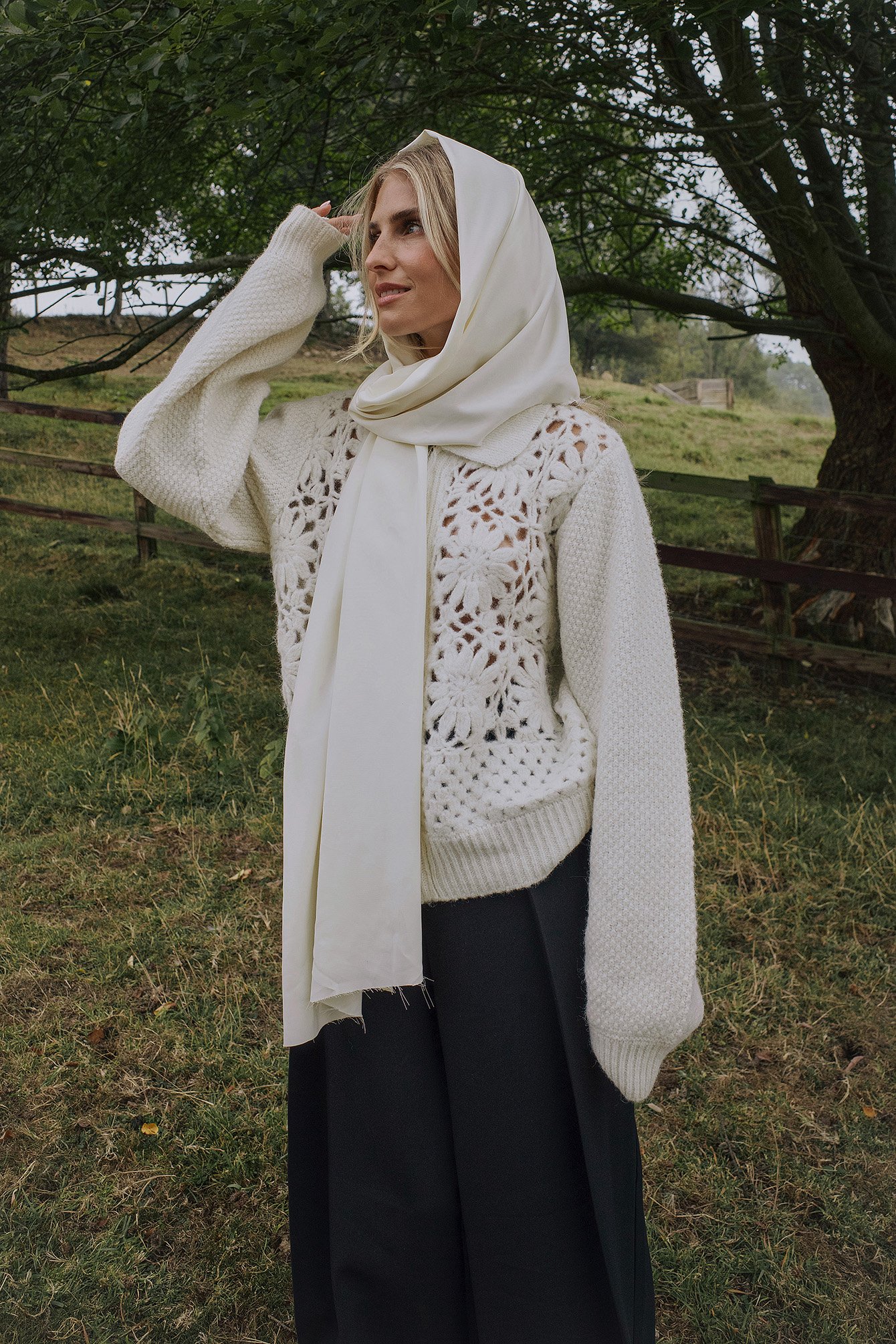 Pattern Detail Zip Sweater Offwhite | NA-KD