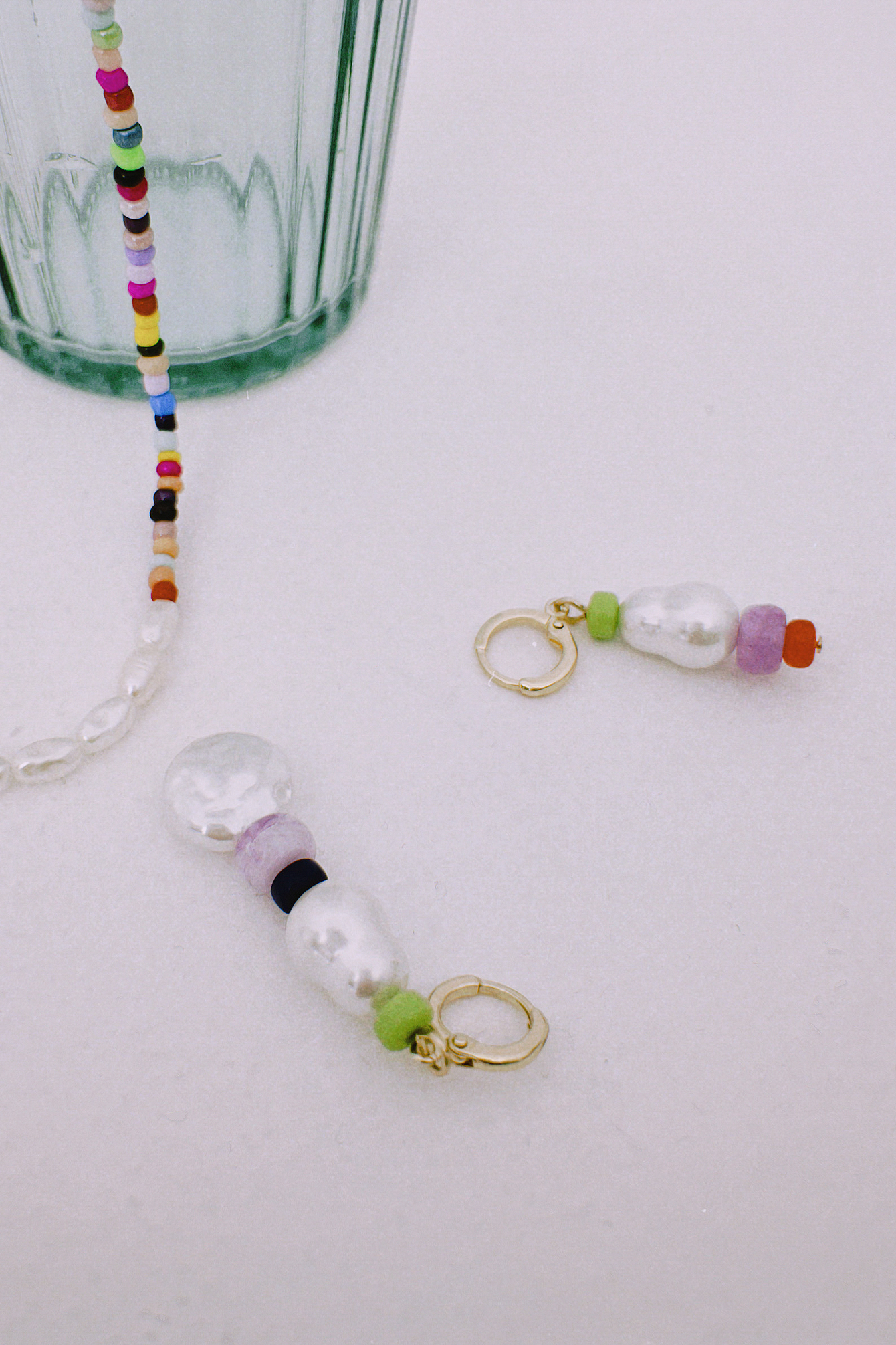 Pearl Bead Hanging Earrings Multicolor