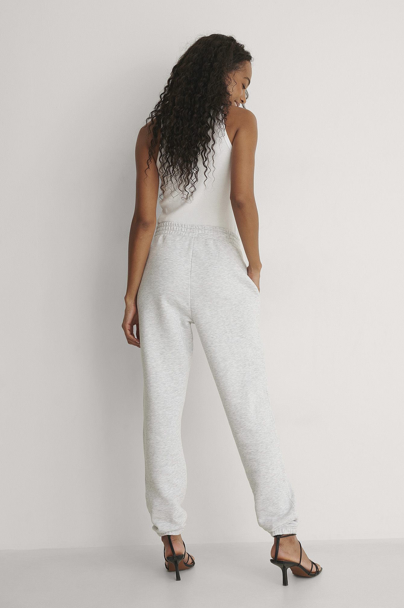 Basic Sweatpants Grey | na-kd.com