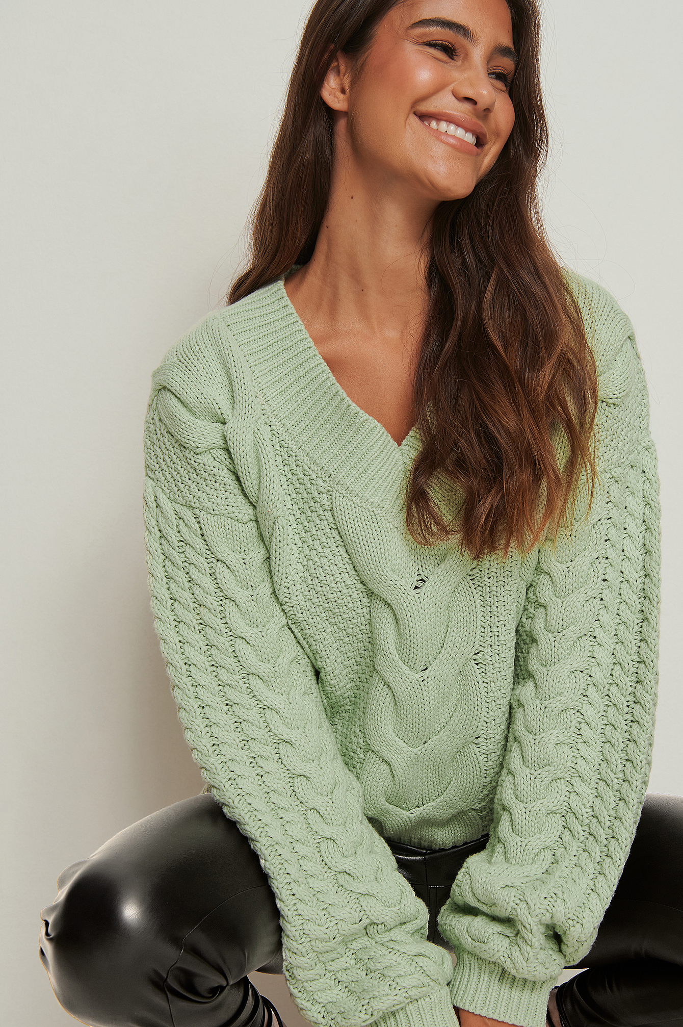 Heavy Cable Knit Sweater Green NAKD