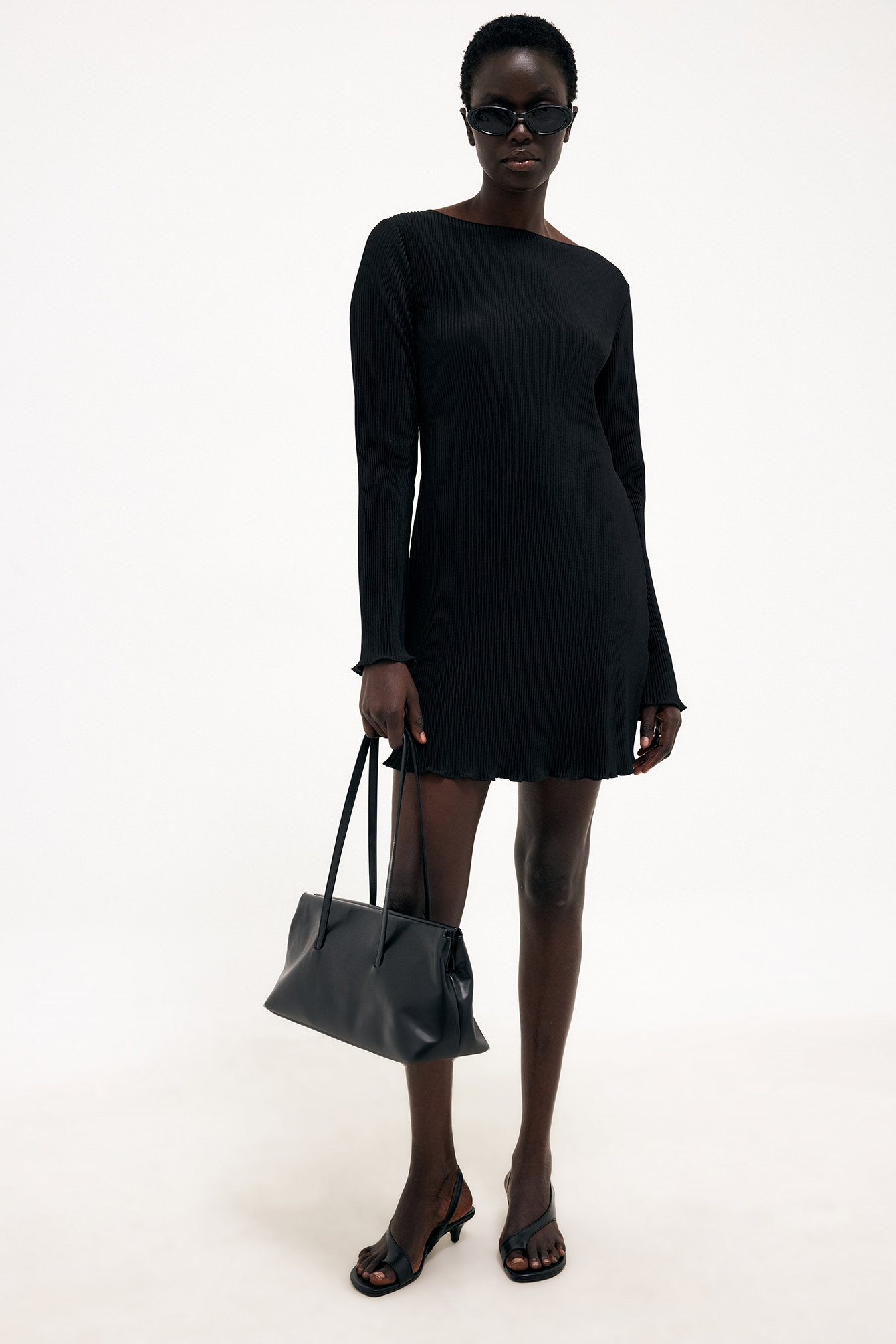 Pleated Mini Dress Black | NA-KD
