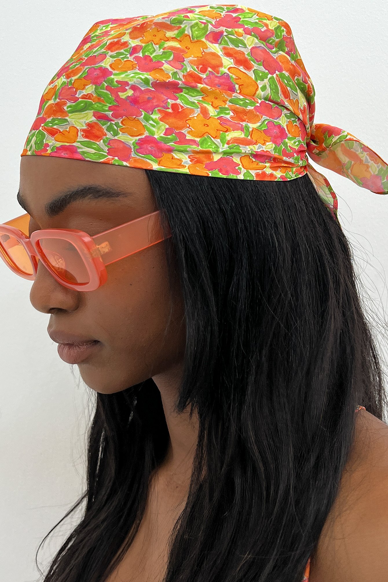Coral Flower Print Tørklæde i genanvendt materiale til håret med print