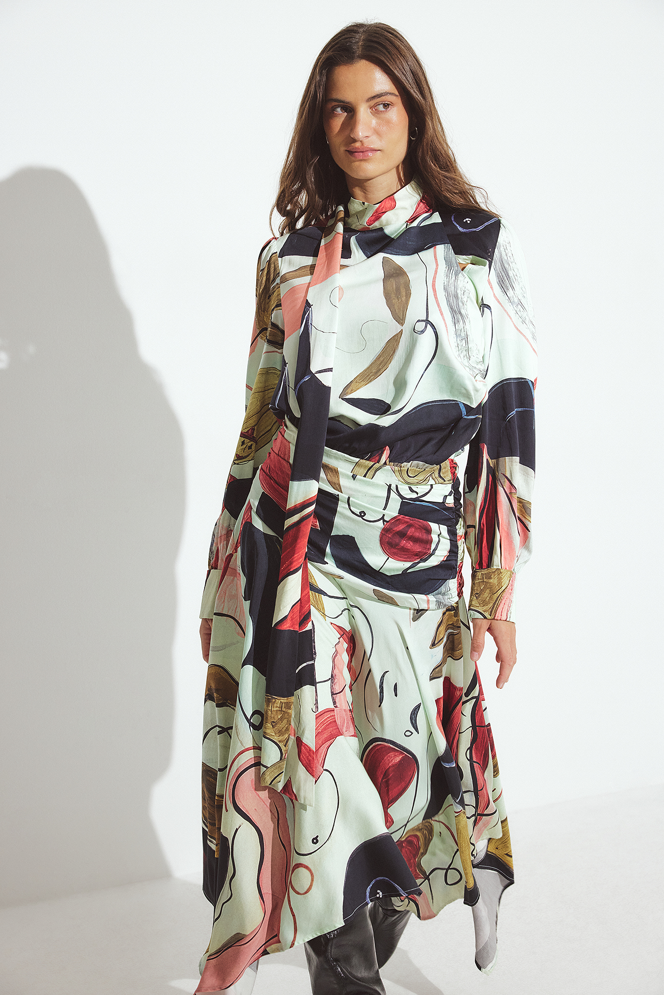 NA-KD ART bedrucktes Kleid mit Tuch-Detail - Print Kleid - - EU 40 - NA-KD / NAKD