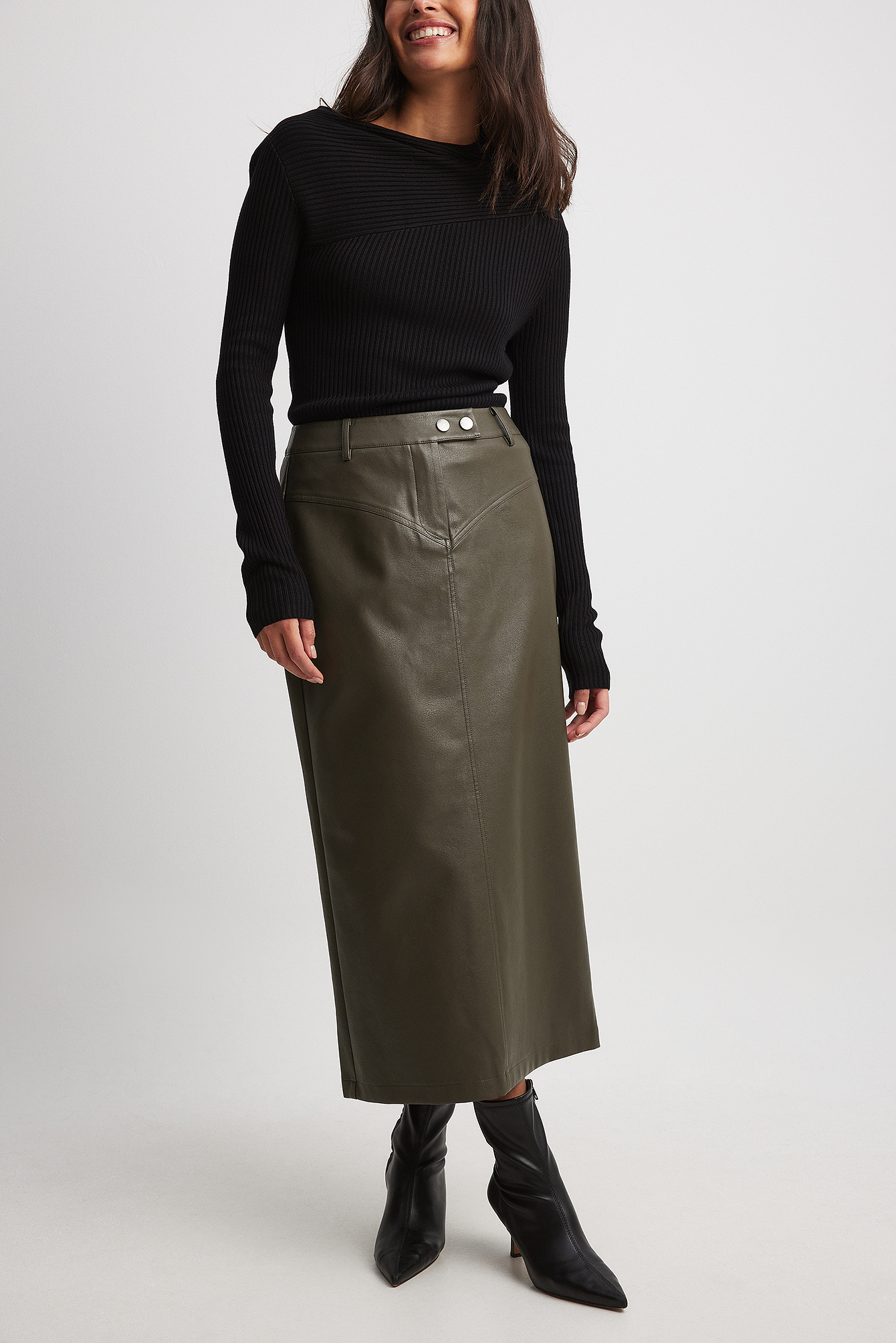Faux leather skirt, Stunning skirts for women at NA-KD