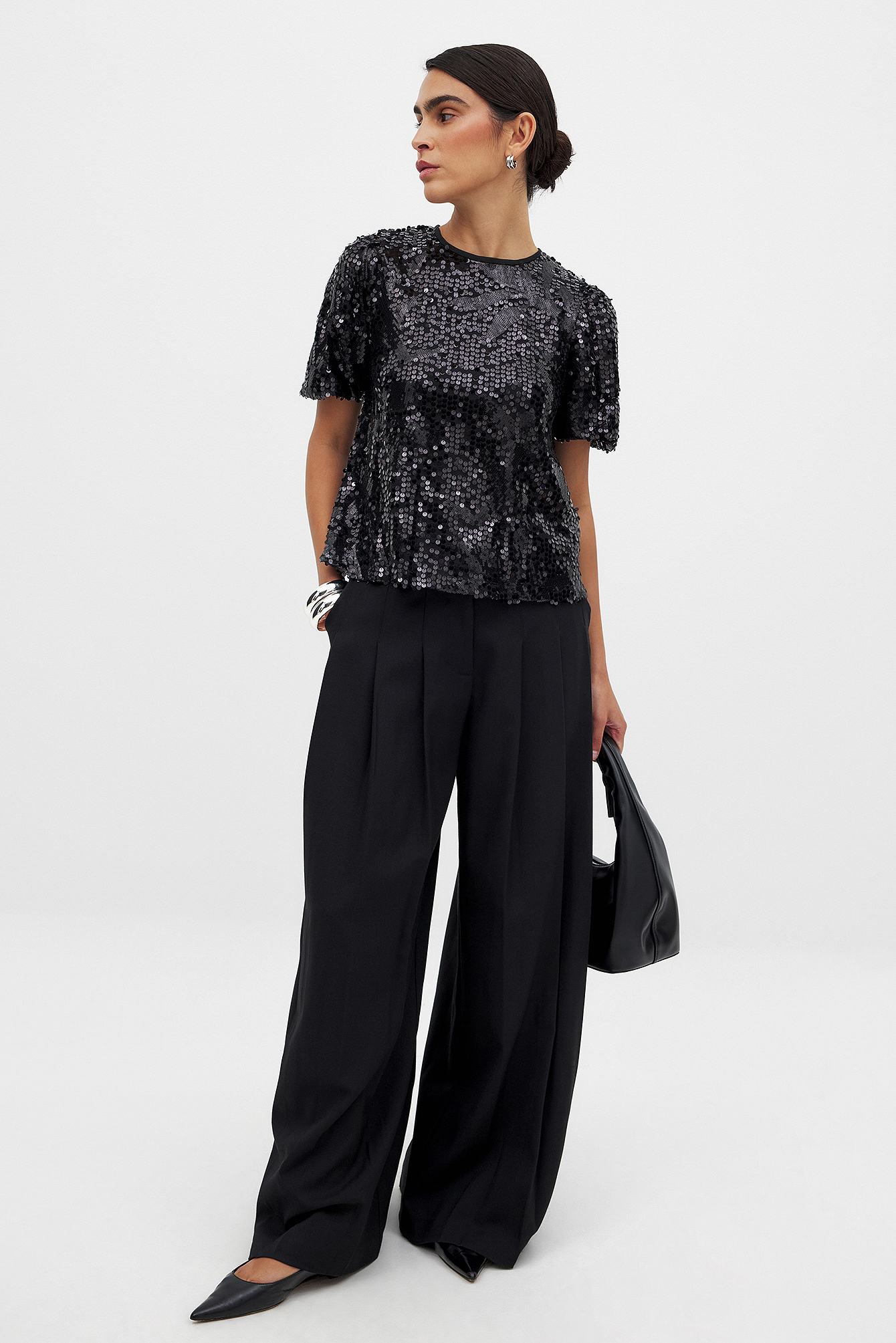 Puff sleeve sequin top