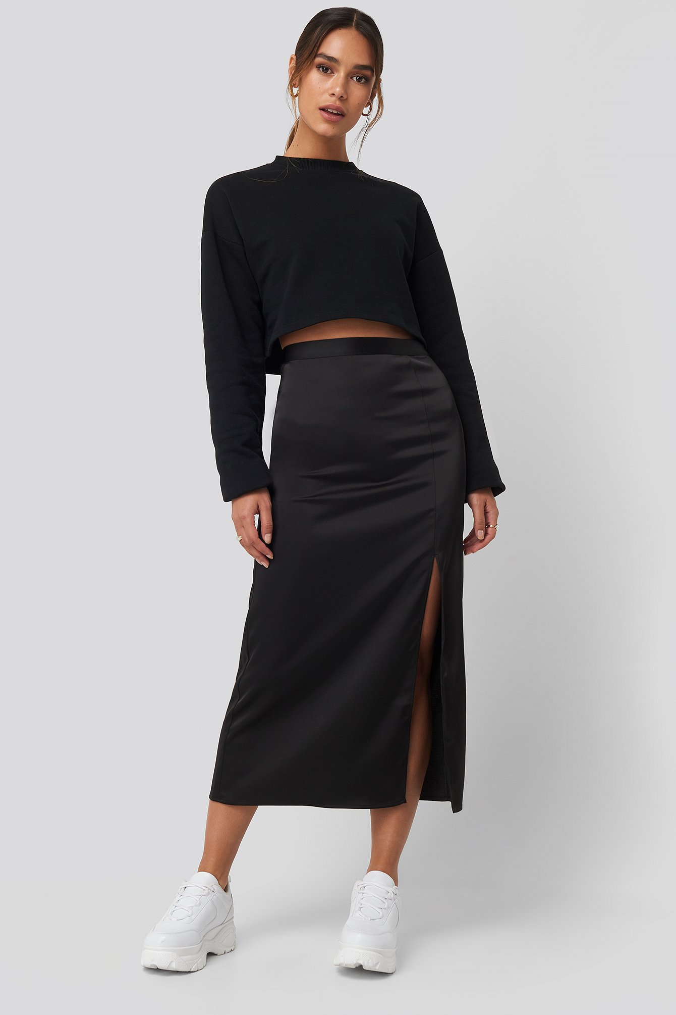 Slit Satin Skirt Black | NA-KD