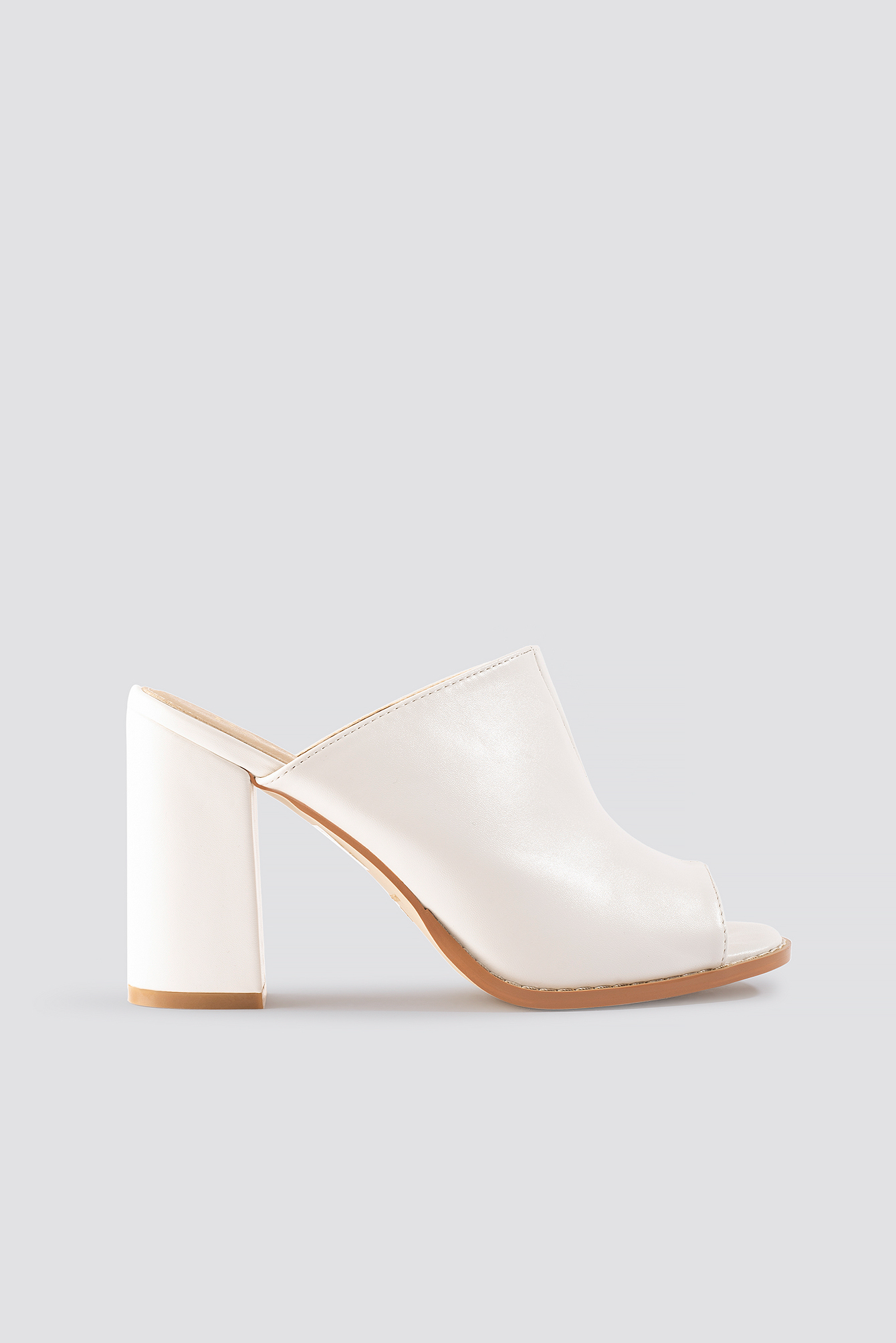 Dessa Mule White PU