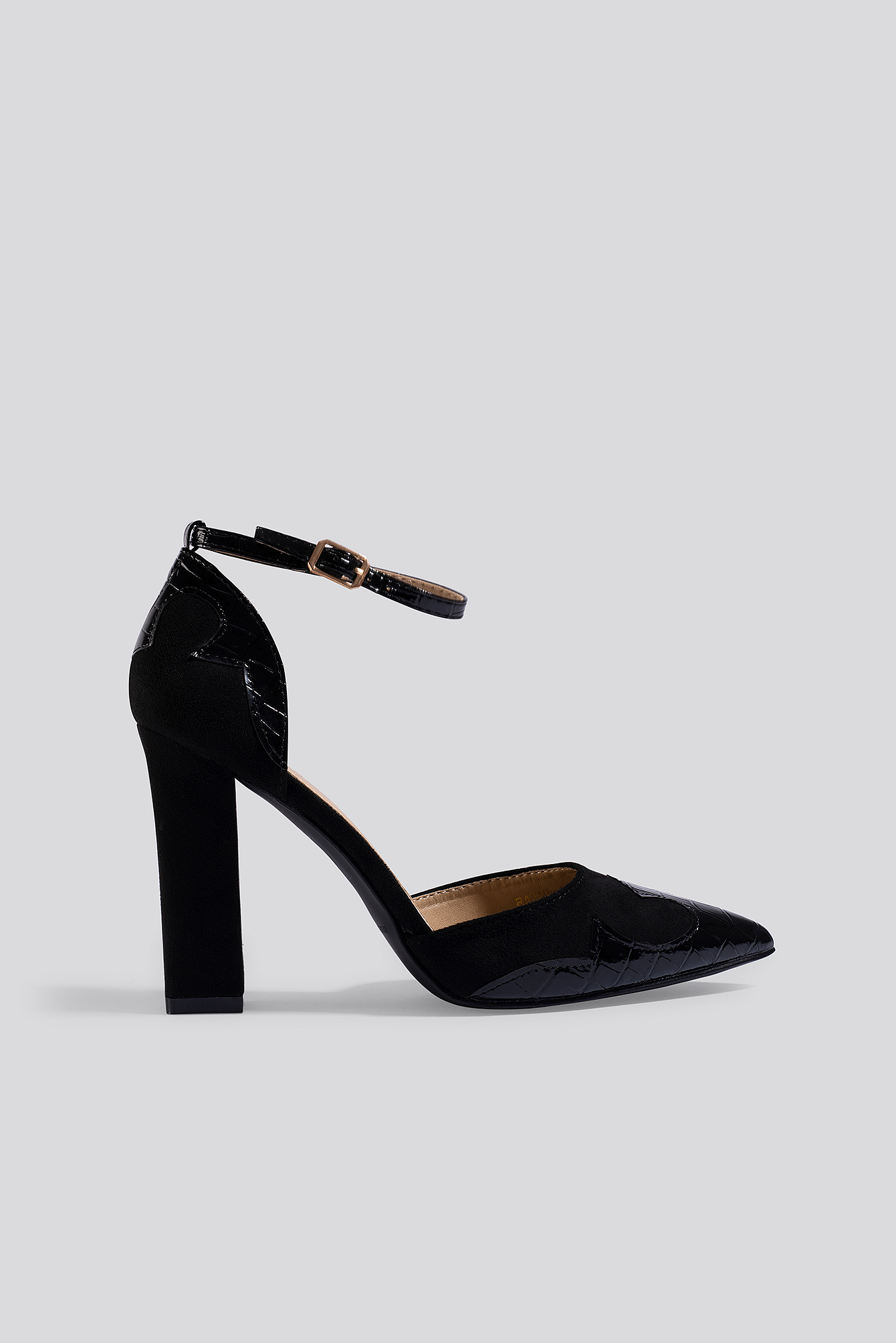 Rayna Pumps Black