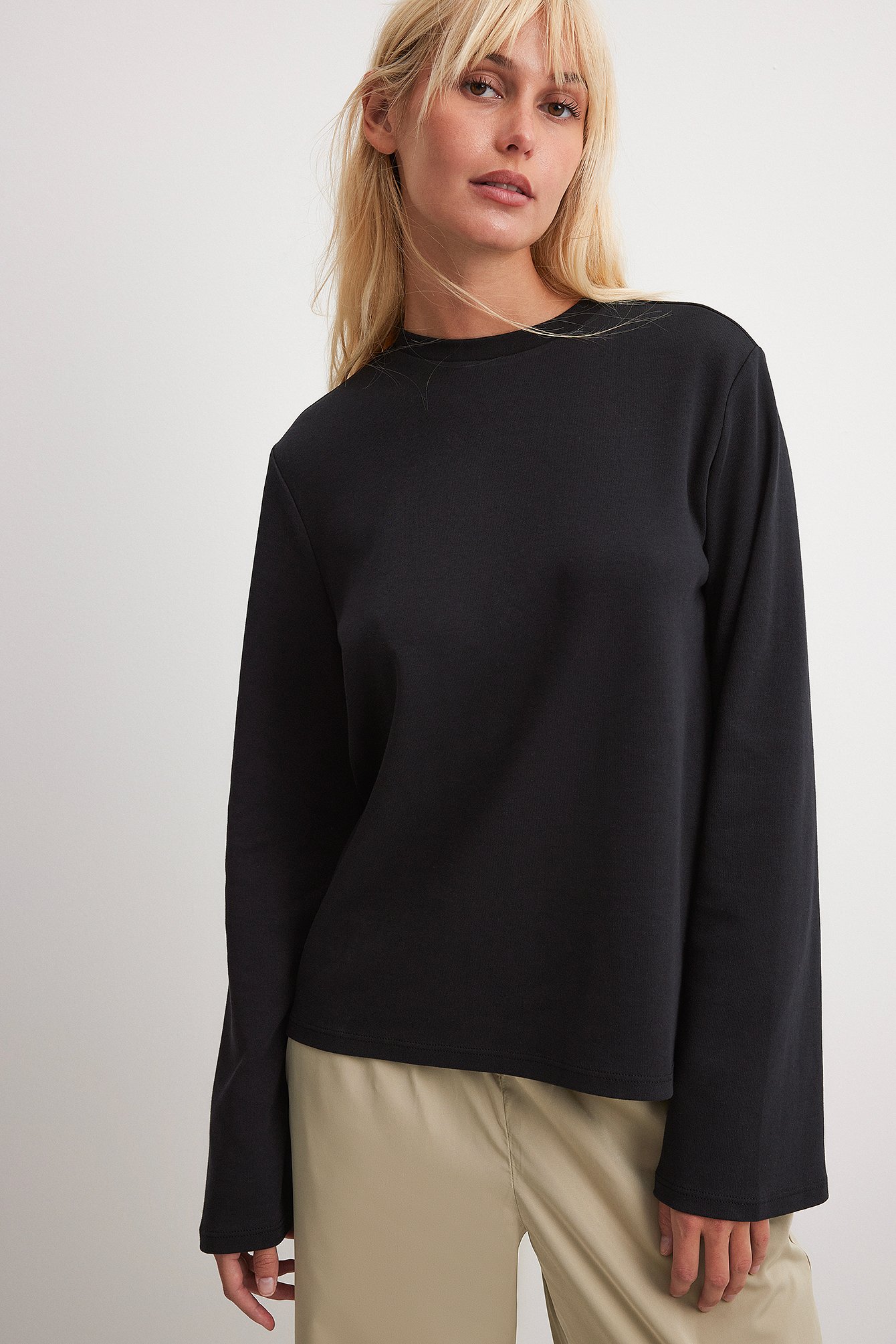 Relaxed Fit Long Sleeve Top Black | NA-KD