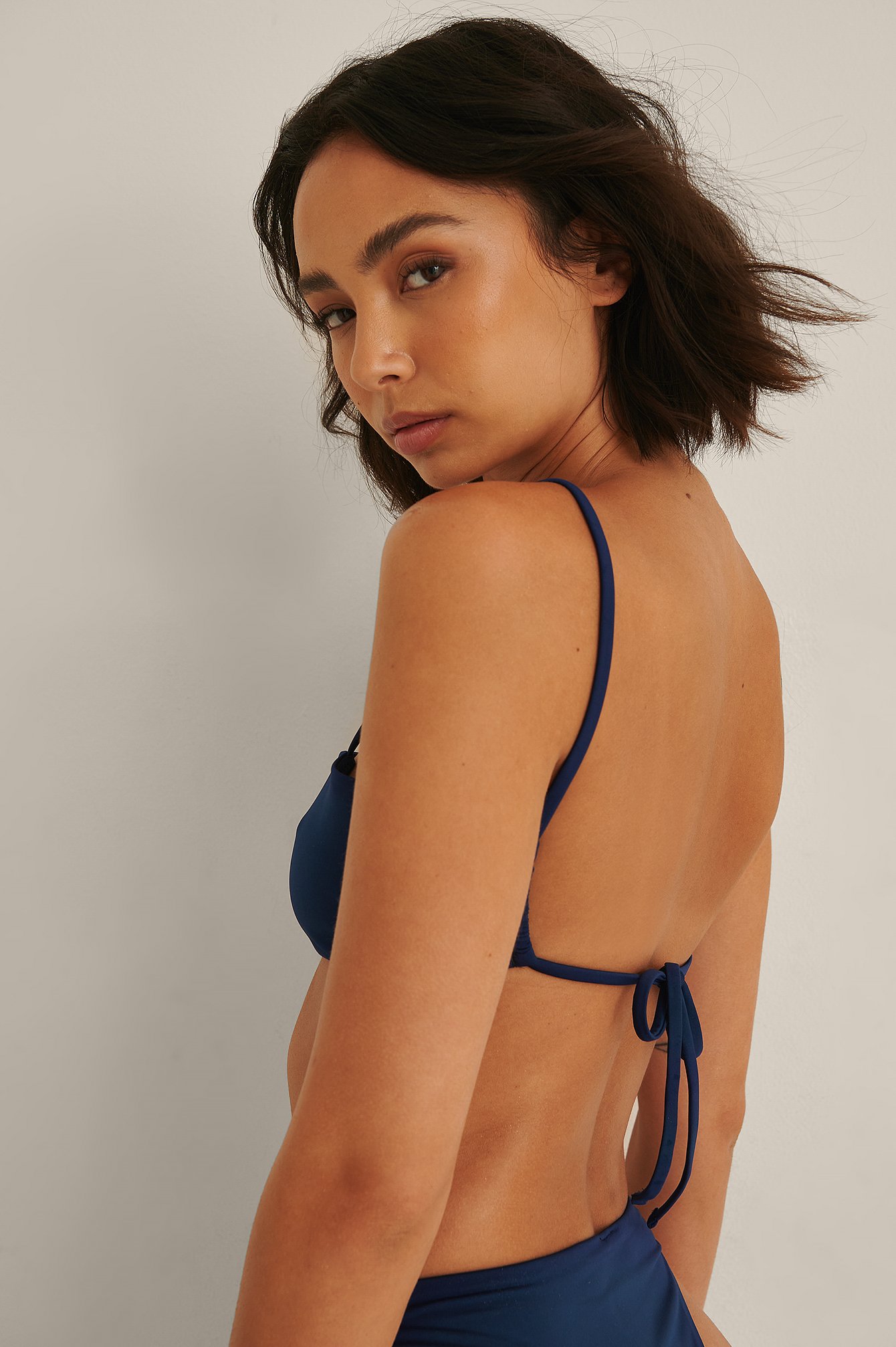 Navy Blue Bikini-Oberteil Mit Schnürung Am Rücken