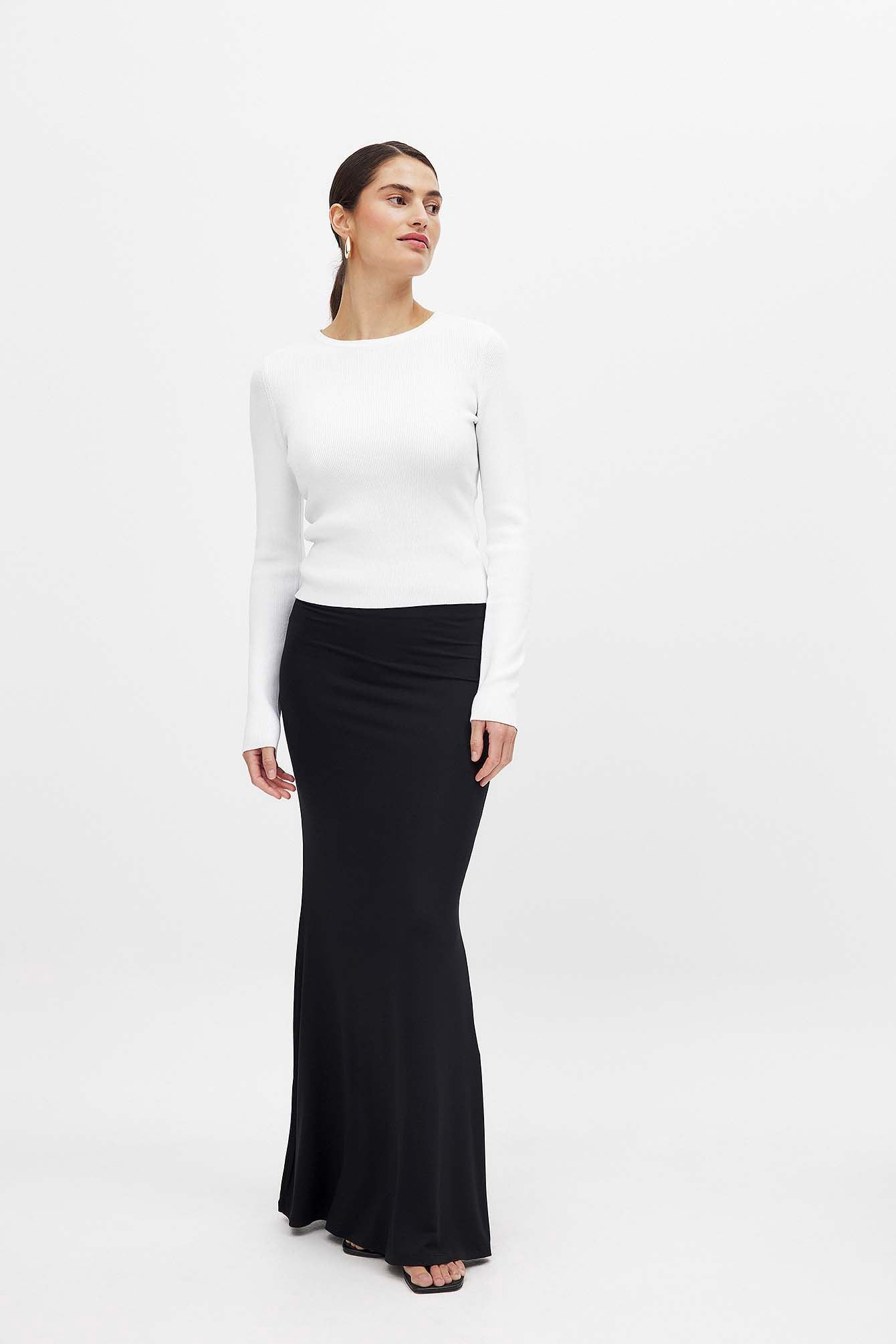 NA-KD Babylock Ribbed Long Sleeve Top in XS. Full NA-KD Babylock Ribbed Long Sleeve Top in XS. Full