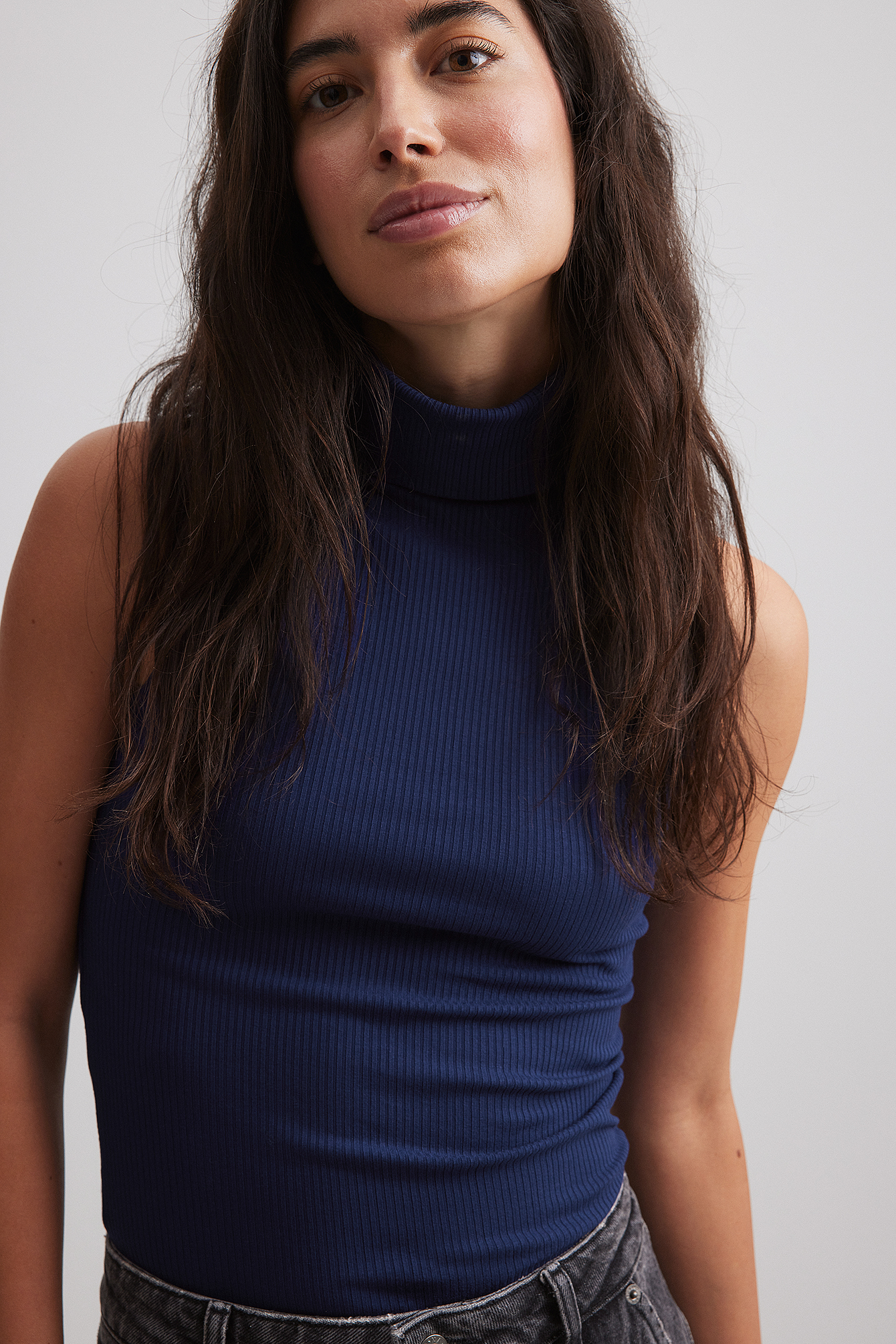 Débardeur Femme Sans Manches Encolure Dégagée – Bleu Marine, Taille 36-38 | Moulant, Extensible, Viscose/élasthanne