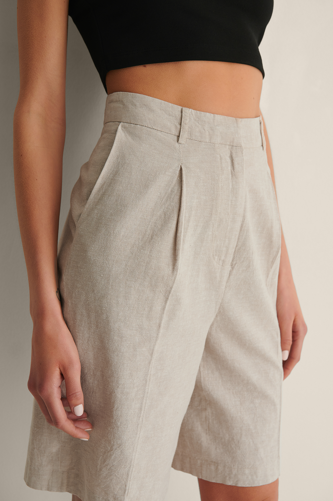 oversized linen shorts