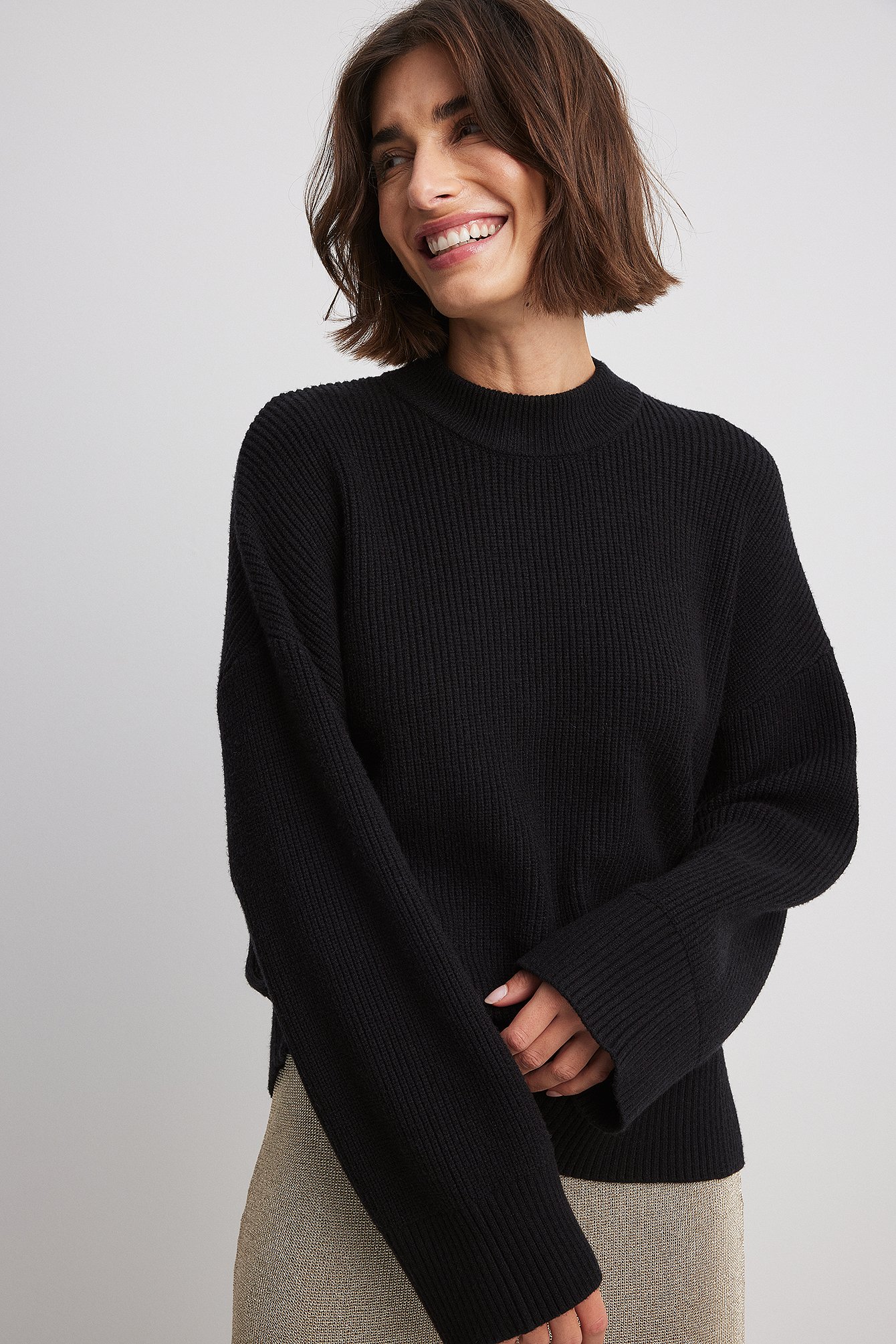 Round Neck Knitted Sweater Negro | NA-KD