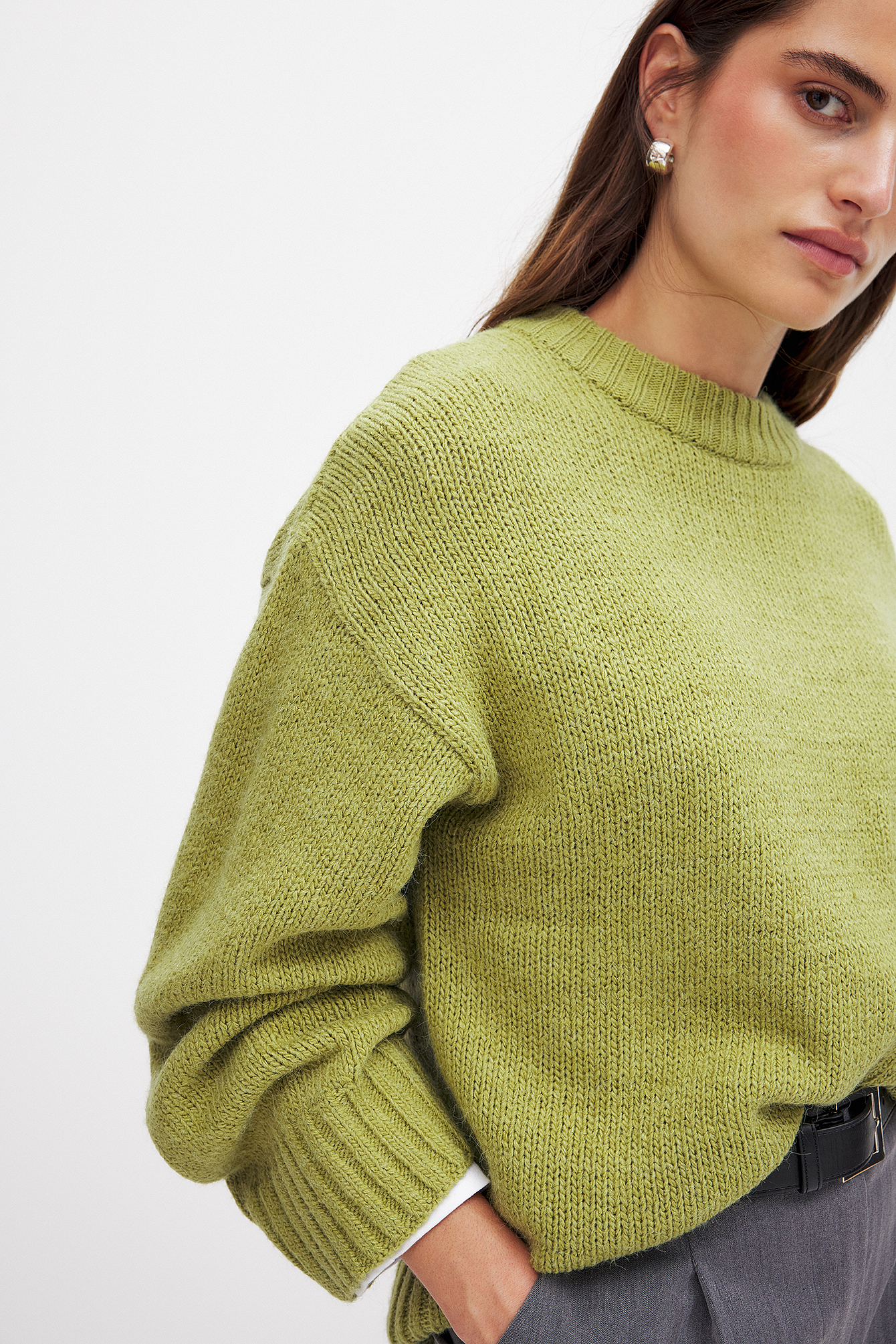 Round Neck Knitted Sweater Green | NA-KD