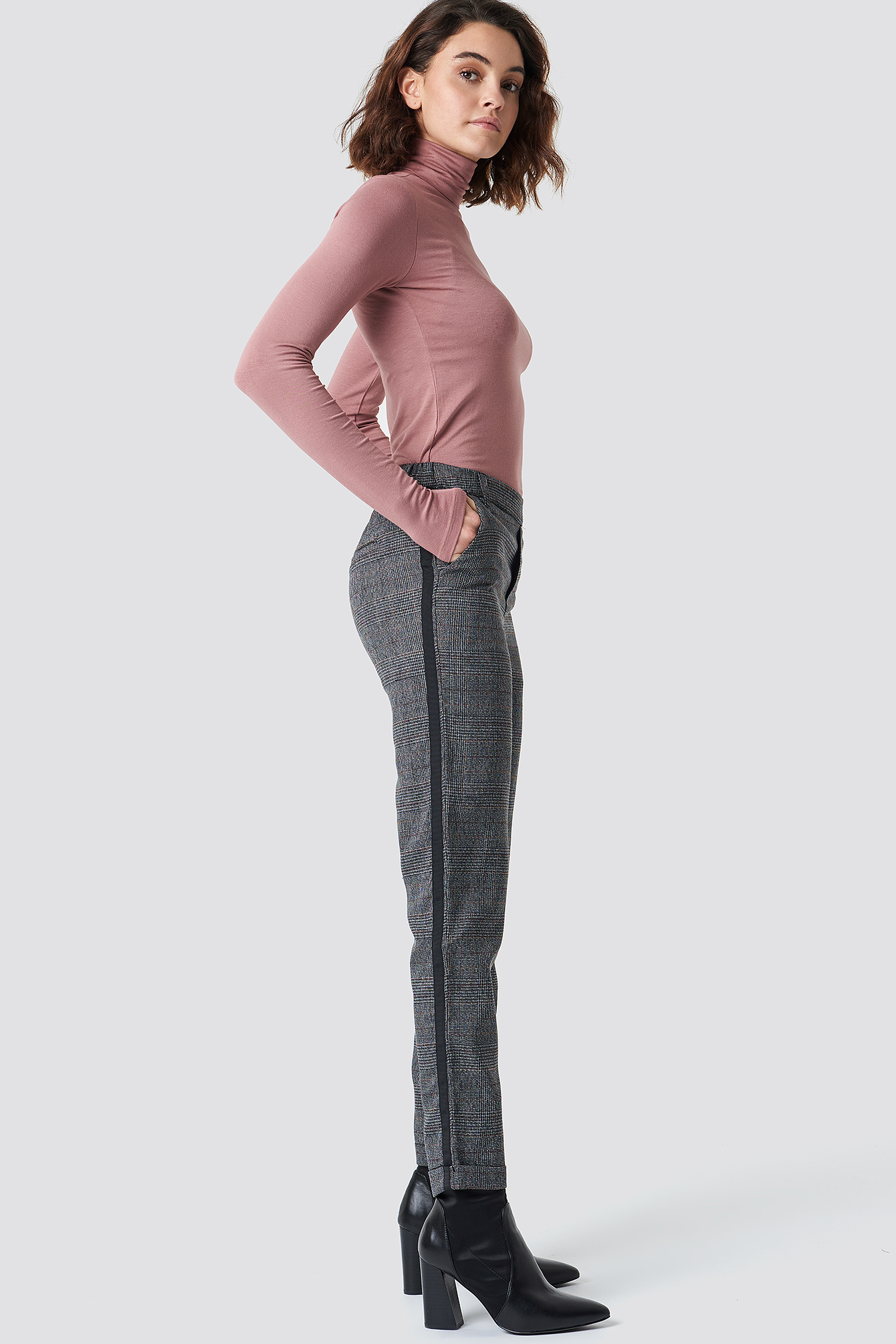 Dark Check Pant Check