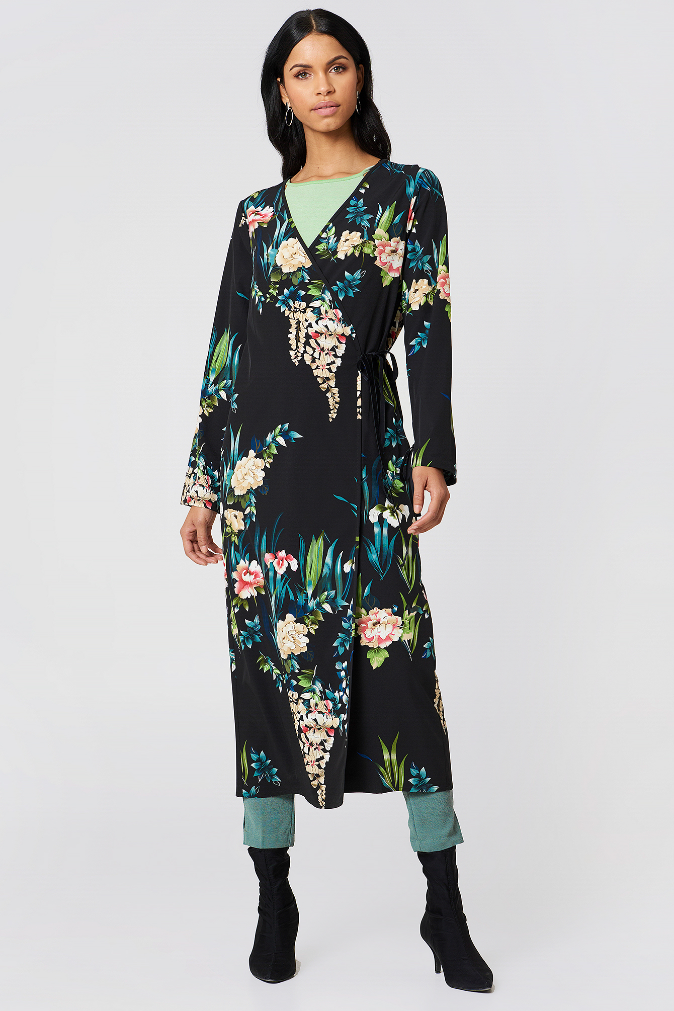 Siri Satin Kimono Black Combo