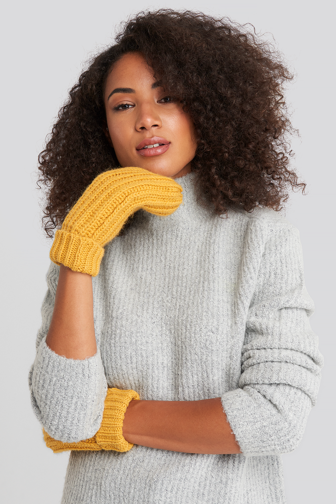 Ellen Mittens Yellow Glow