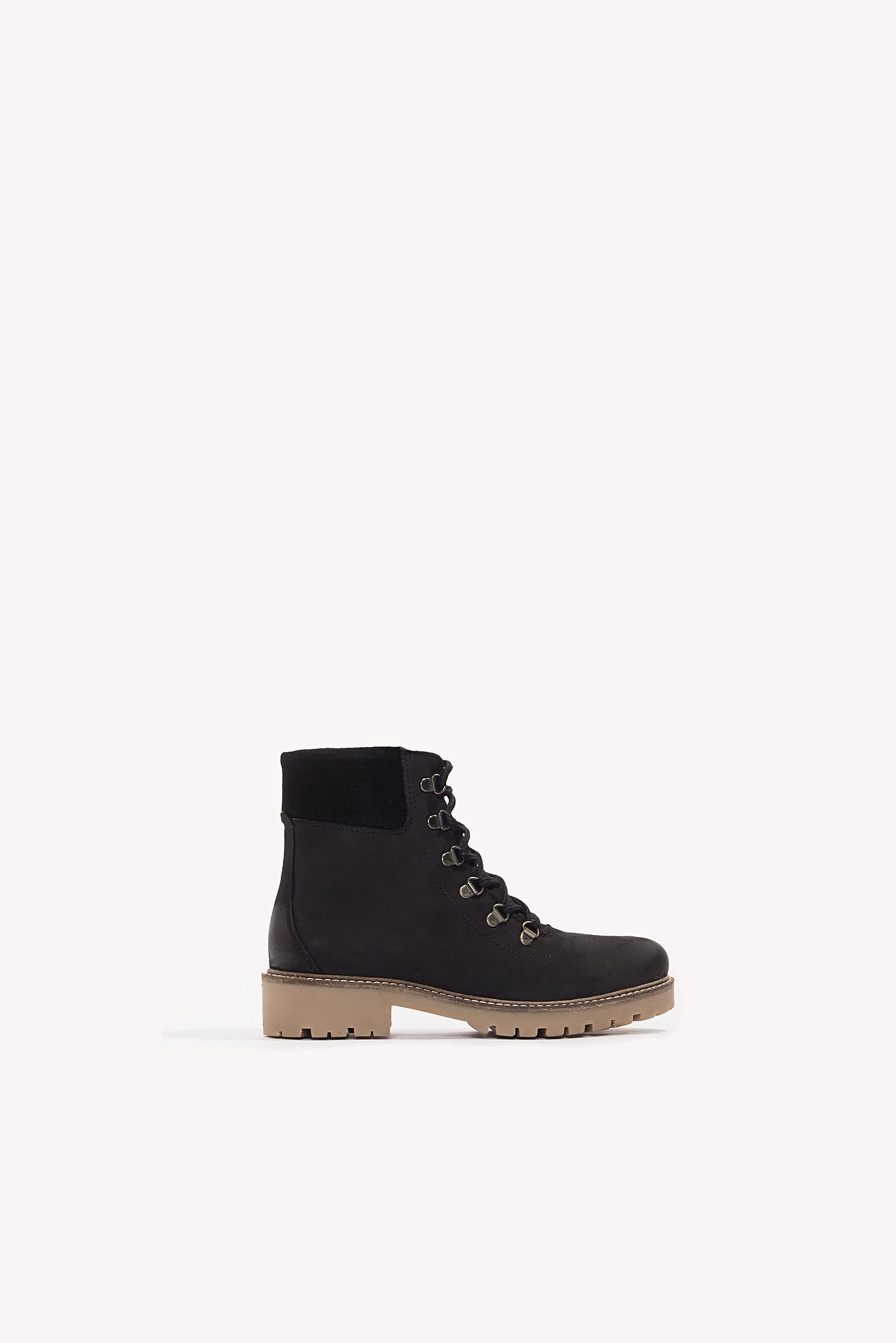 Saxo Boot Negro | na-kd.com