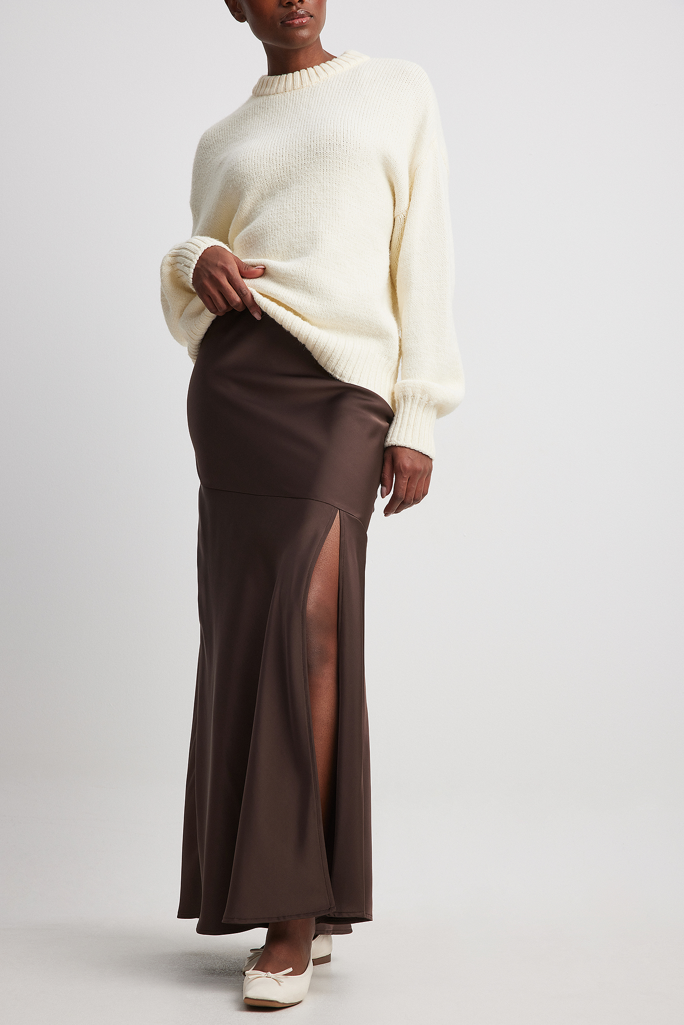 Satin Asymmetric Seam Detail Maxi Skirt Brown | NA-KD 