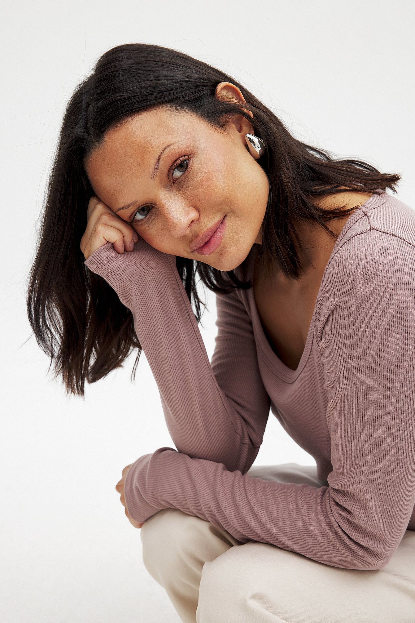 Scoop Neck Ribbed Top - Basic Tops - Brown - XS - NA-KD / NAKD